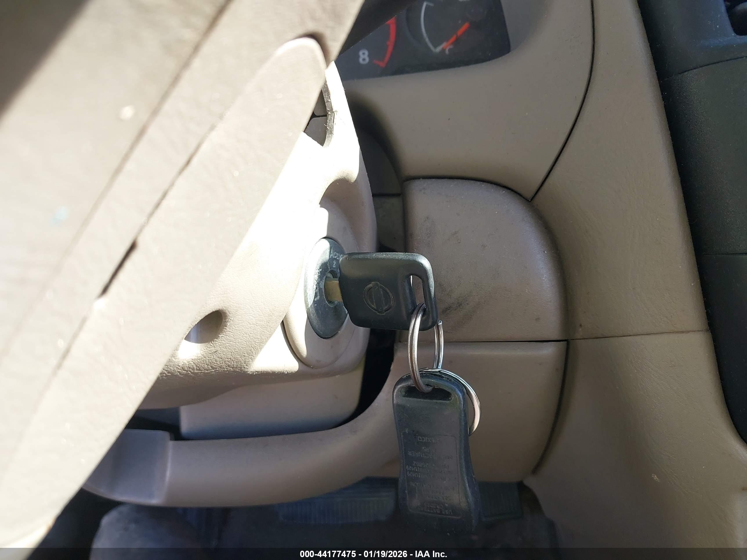 NISSAN SENTRA image 11