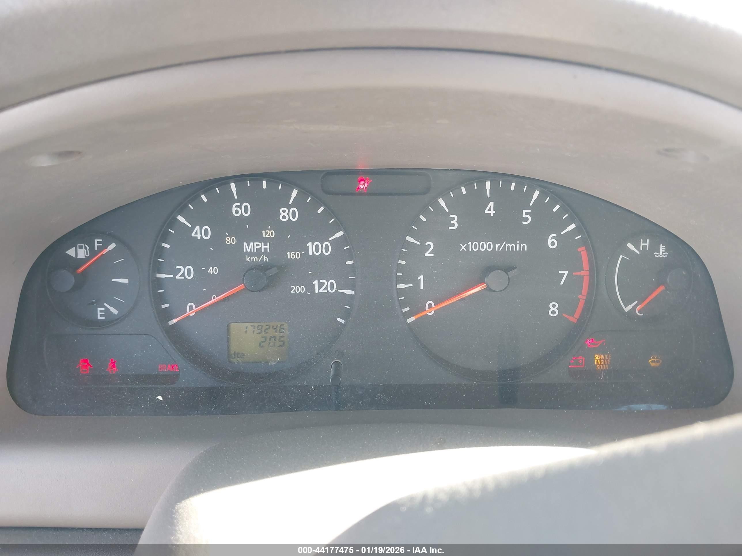 NISSAN SENTRA image 7
