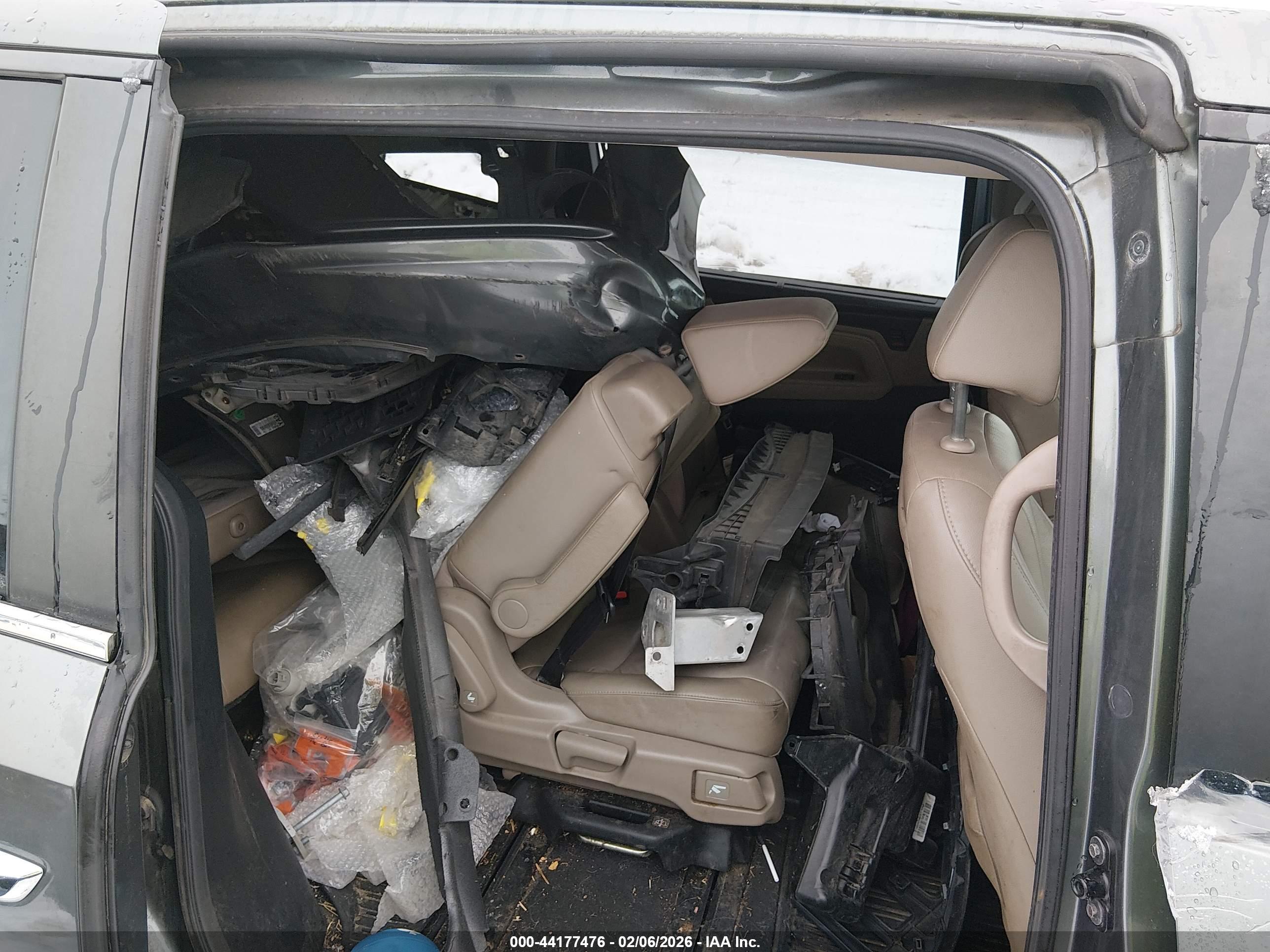 HONDA ODYSSEY image 8