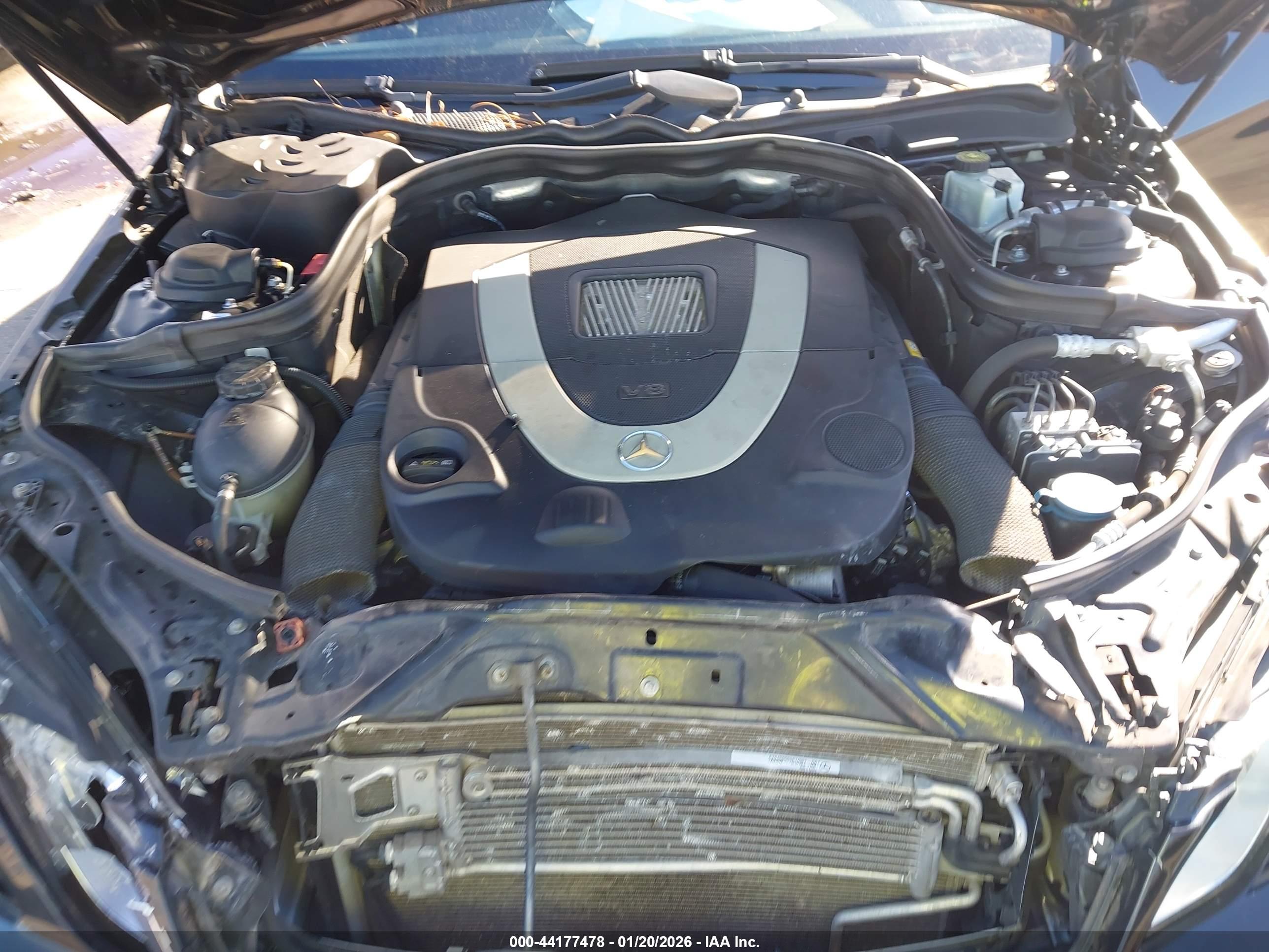 MERCEDES-BENZ E image 10