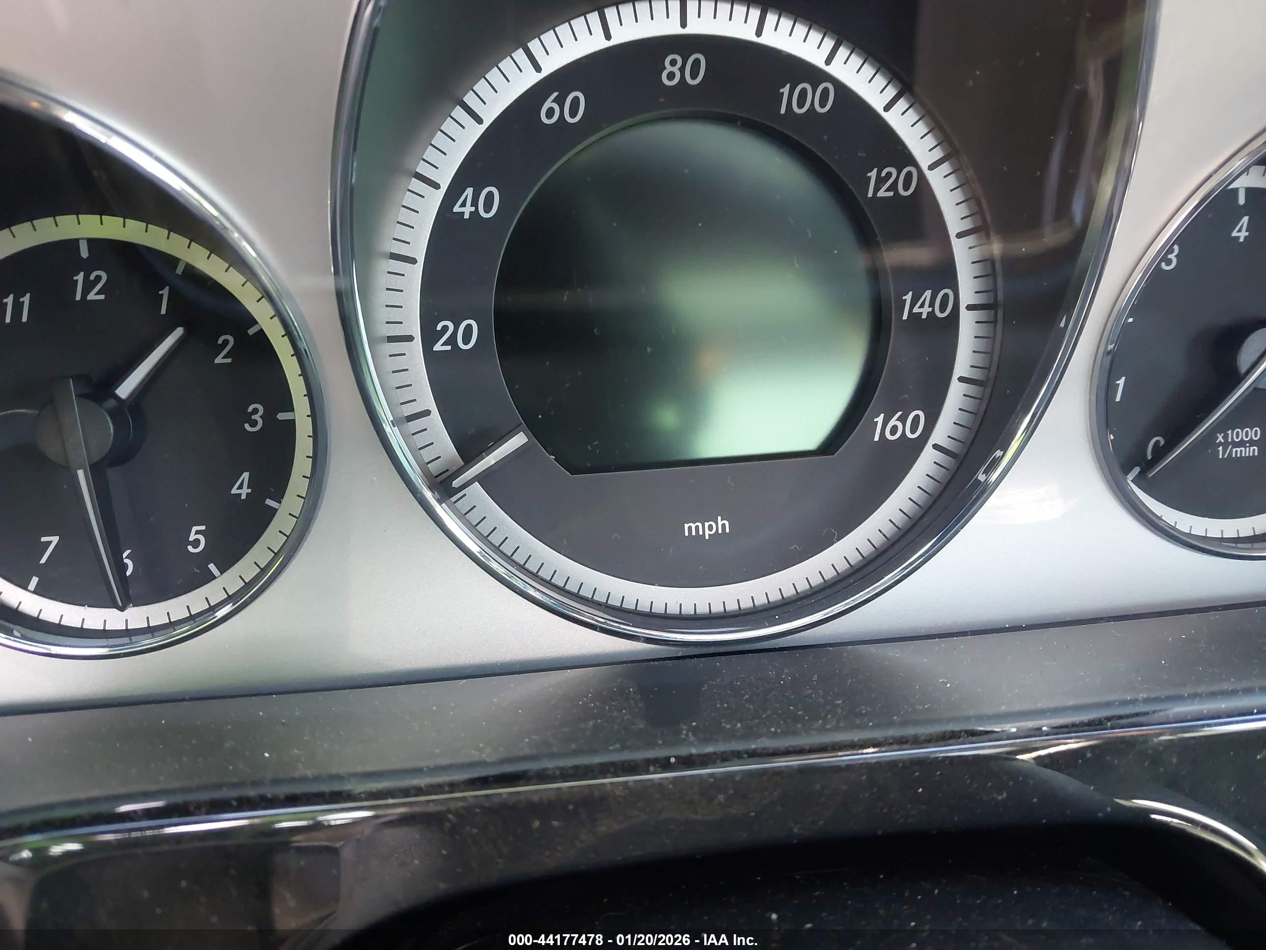 MERCEDES-BENZ E image 7