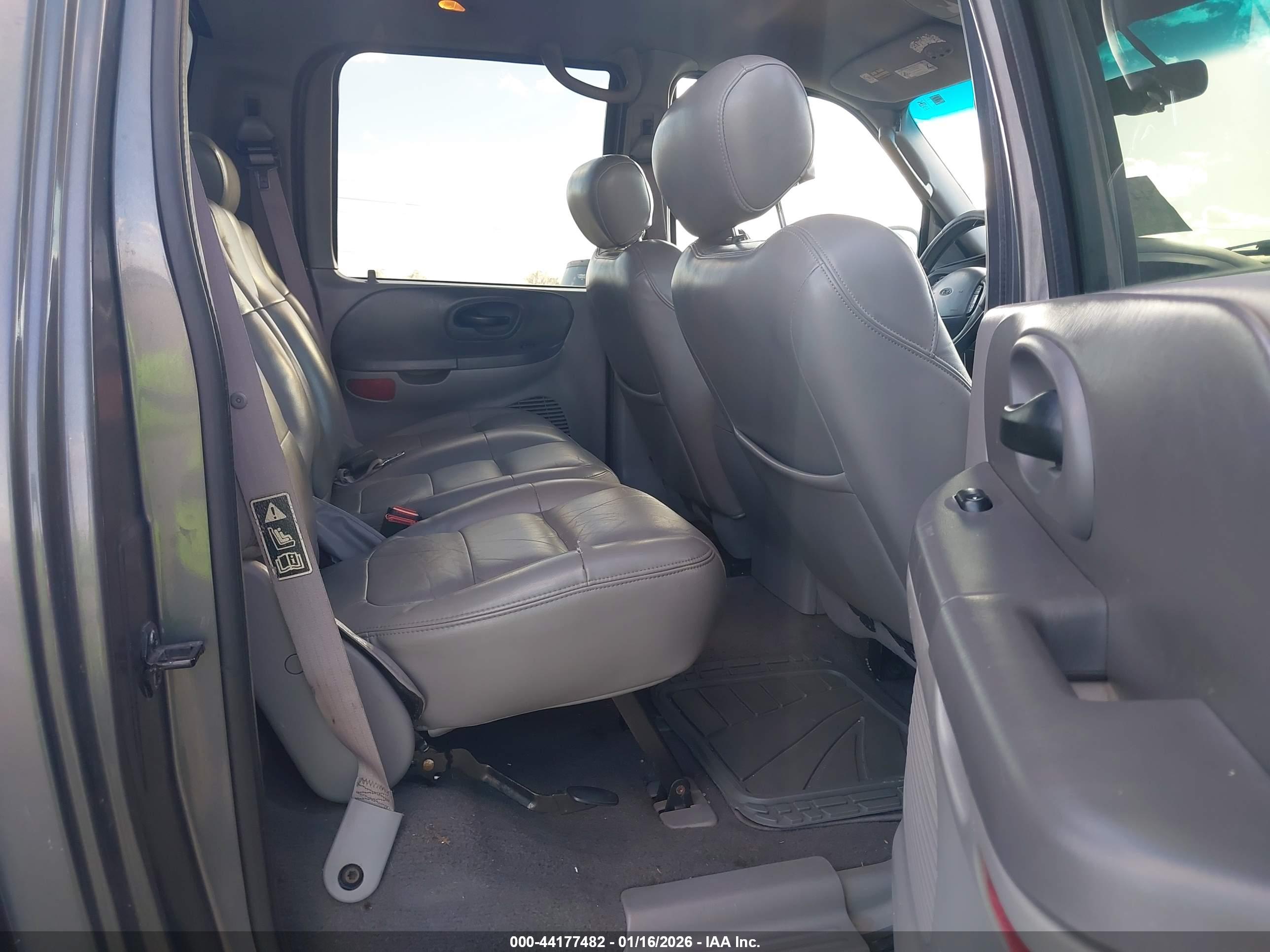 FORD F-150 image 8