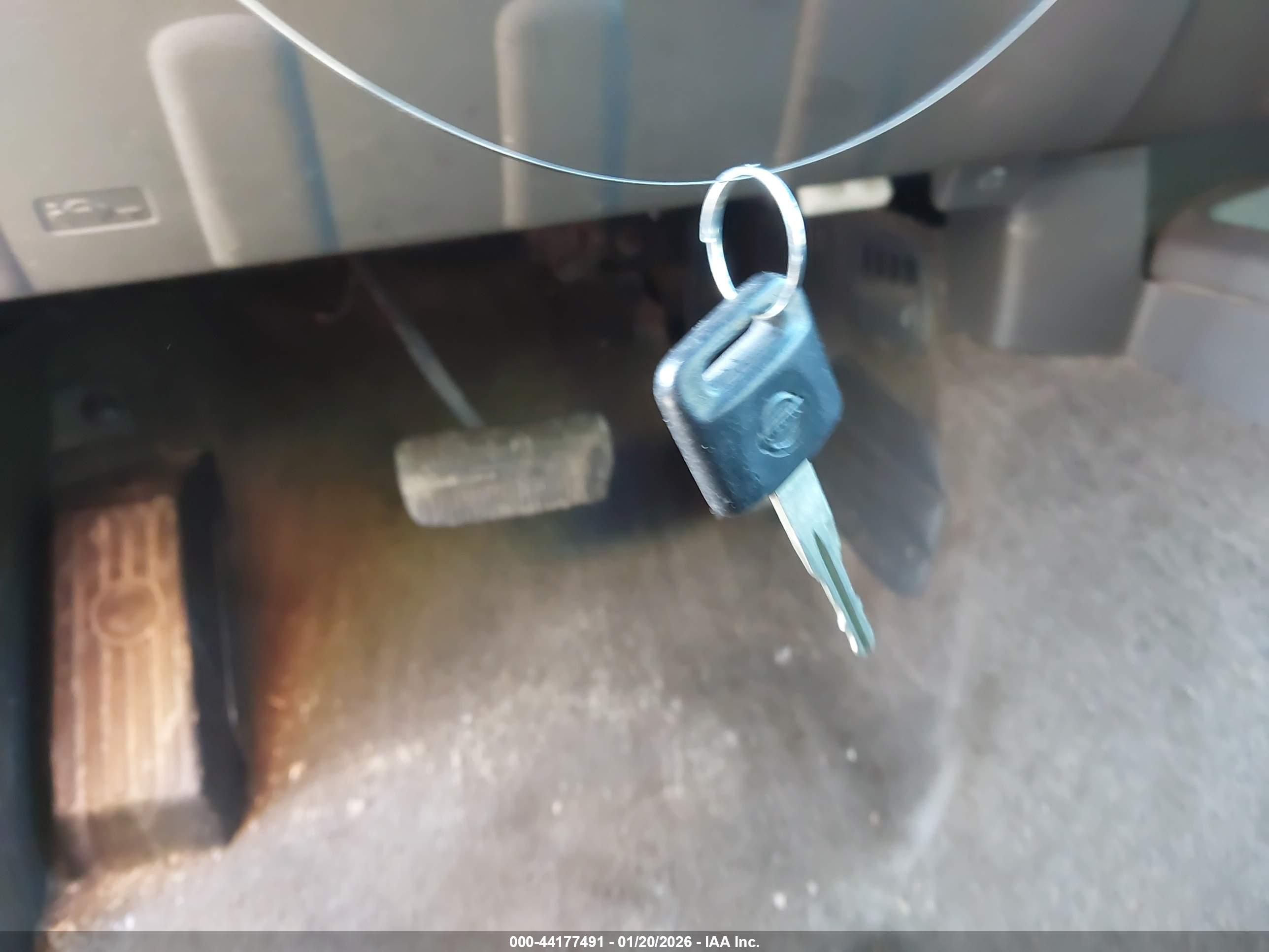 NISSAN FRONTIER image 11