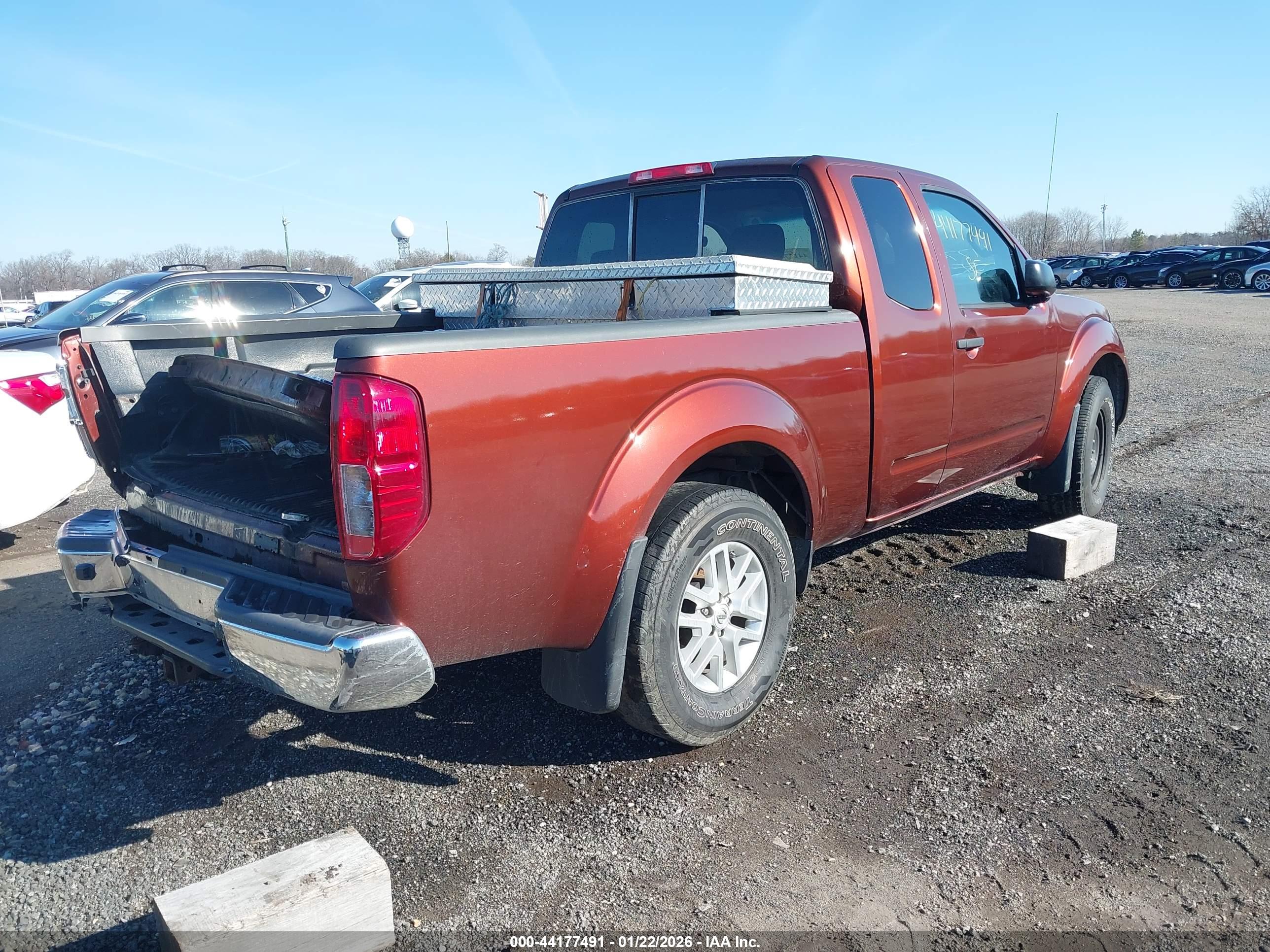 NISSAN FRONTIER image 4
