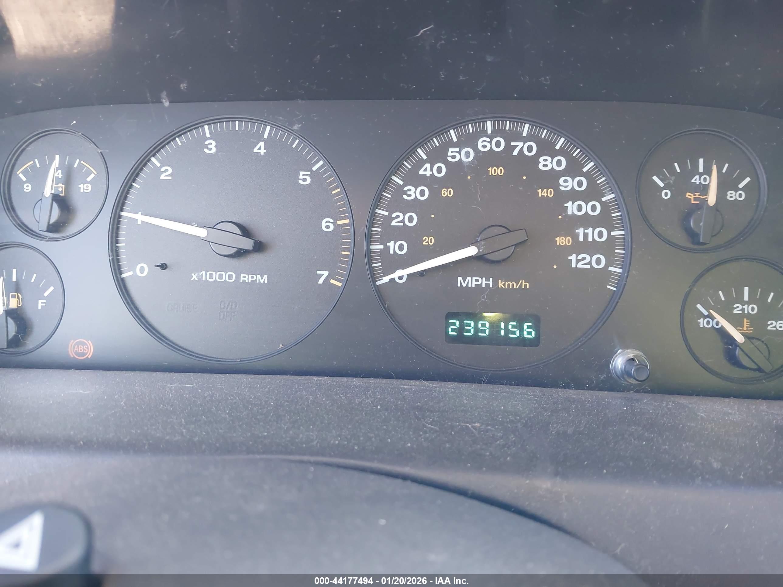 JEEP GRAND image 7