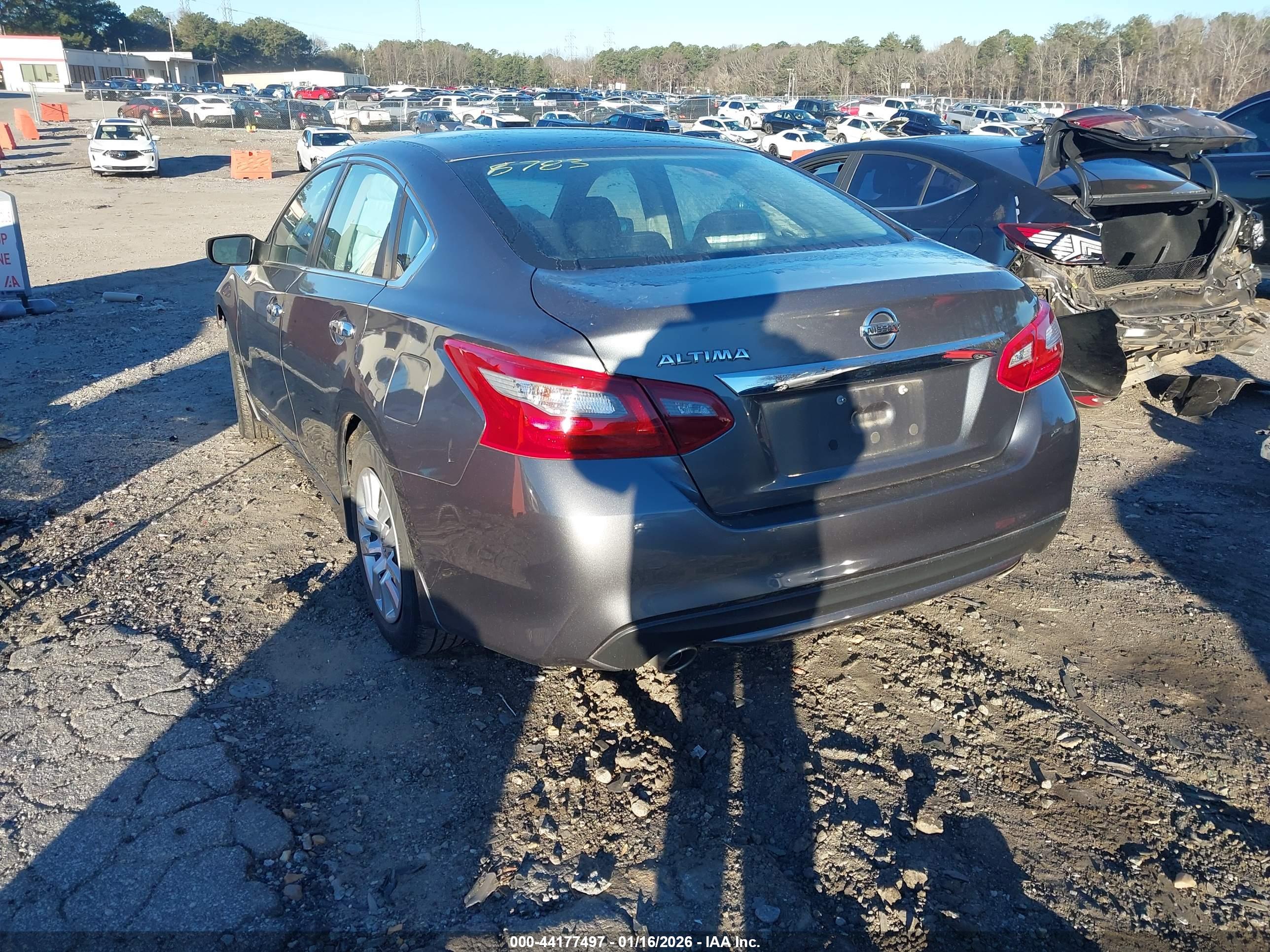 NISSAN ALTIMA image 3