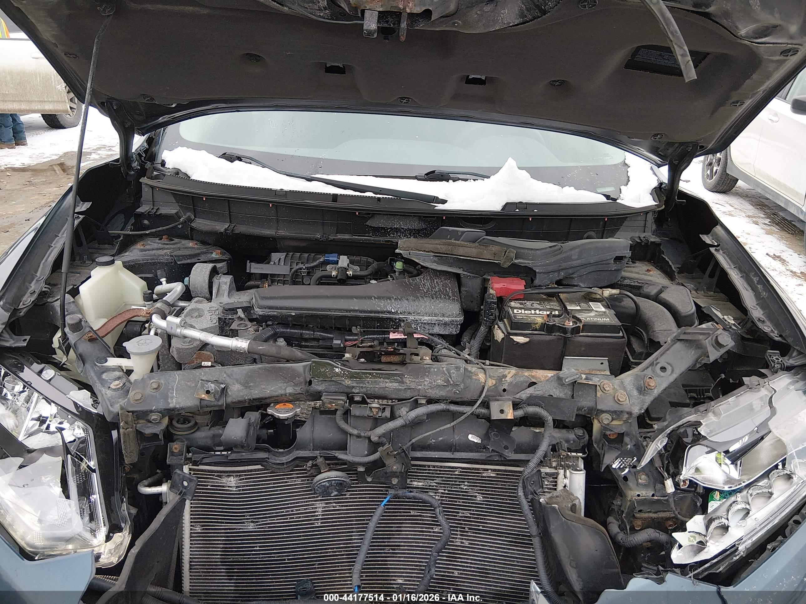 NISSAN ROGUE image 10