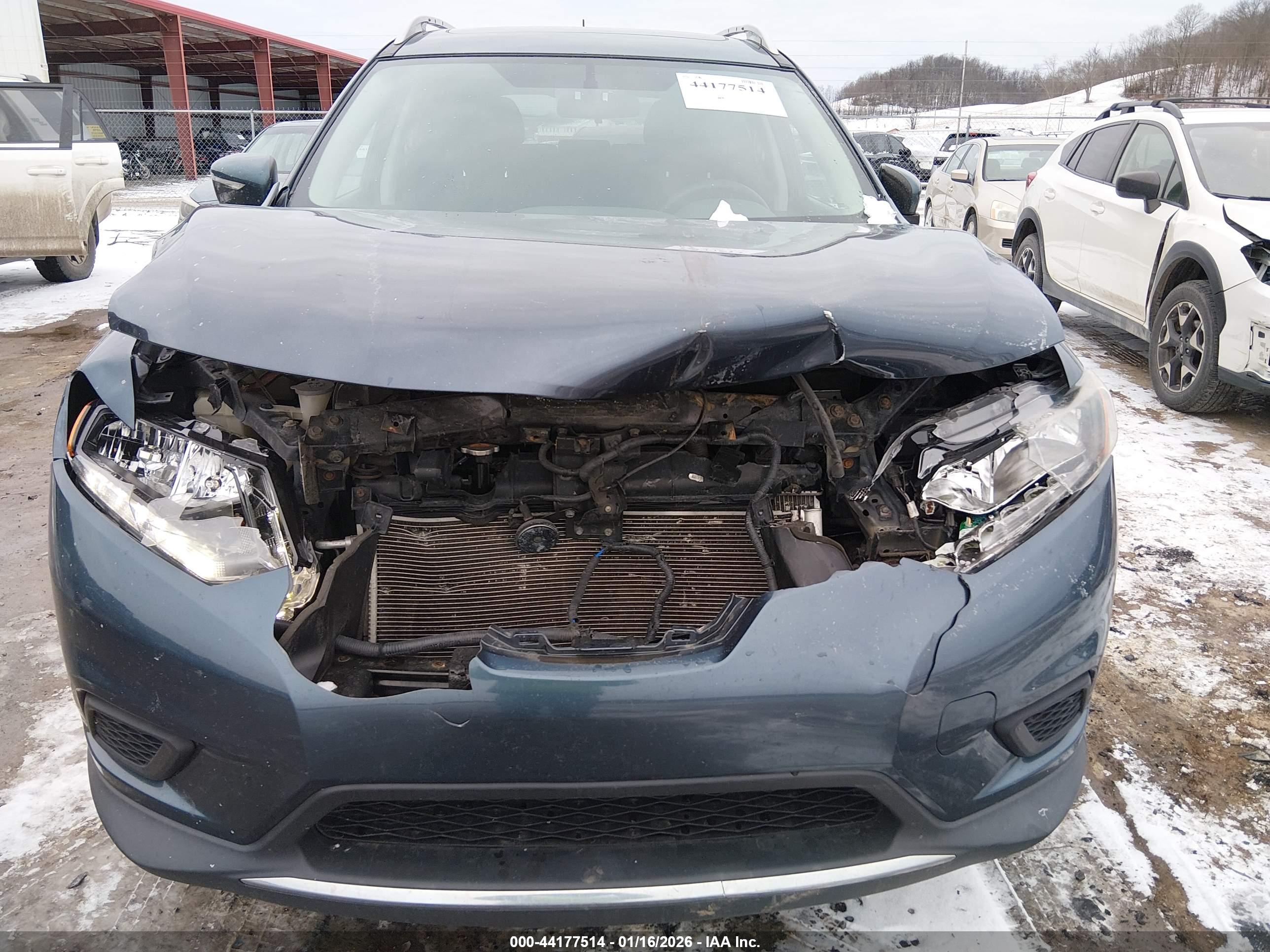 NISSAN ROGUE image 6