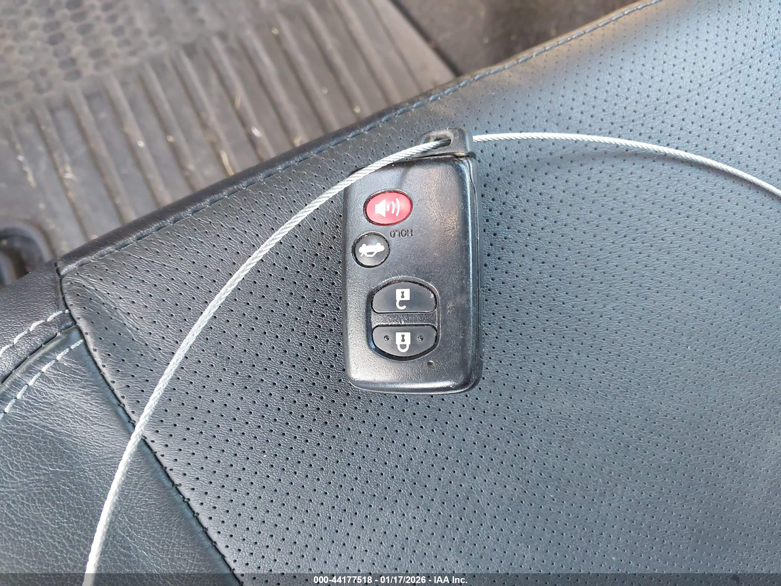 SUBARU FORESTER image 11