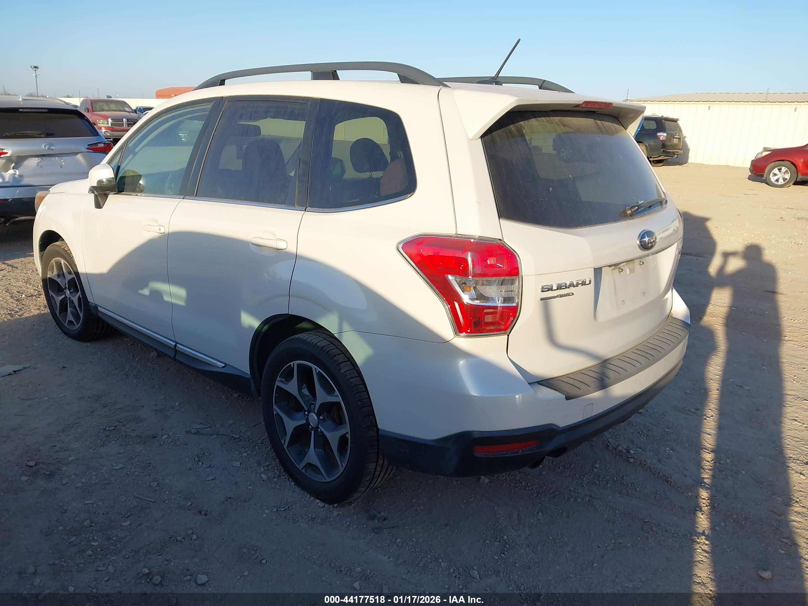 SUBARU FORESTER image 3