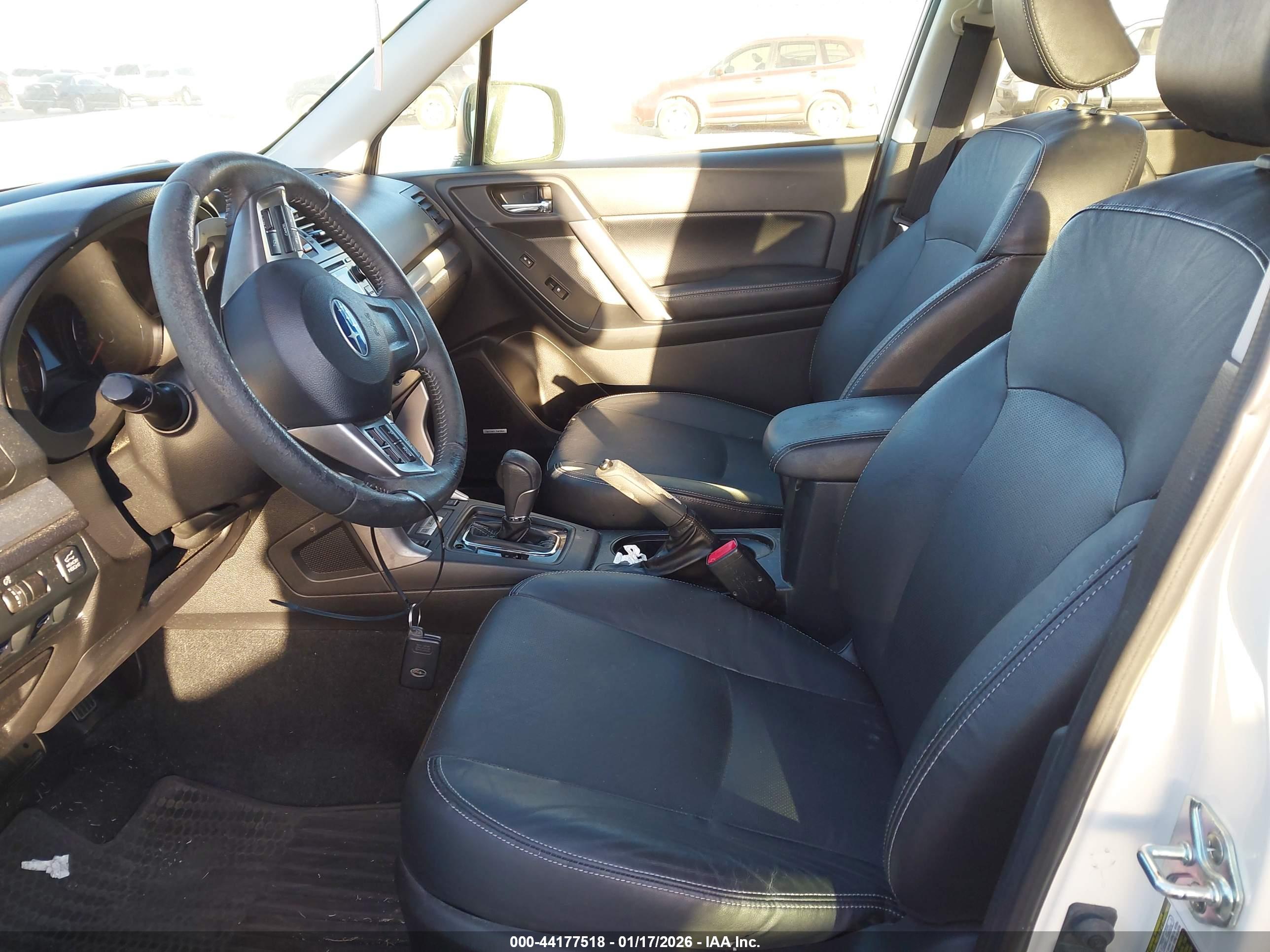 SUBARU FORESTER image 5