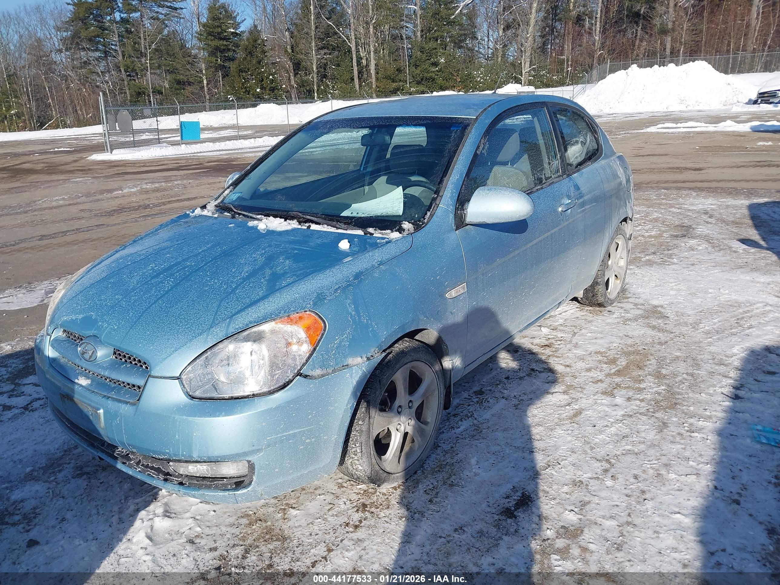 HYUNDAI ACCENT image 2
