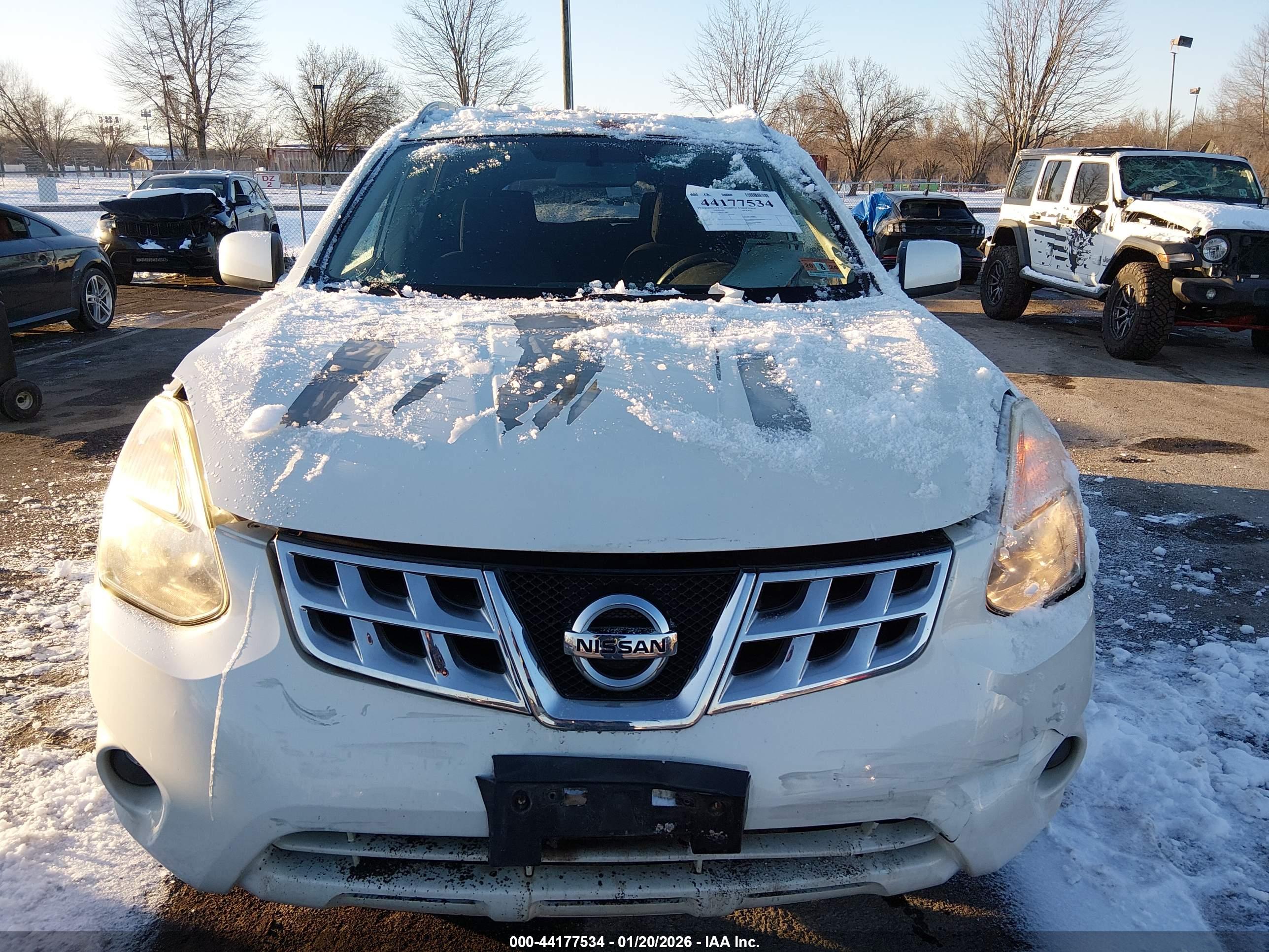 NISSAN ROGUE image 6