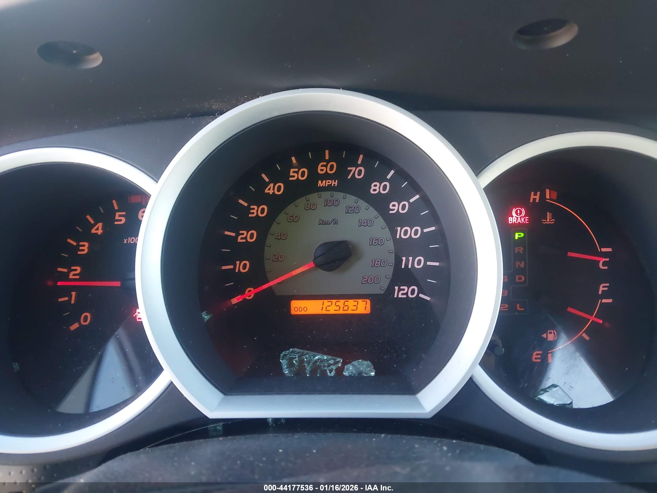 TOYOTA TACOMA image 7