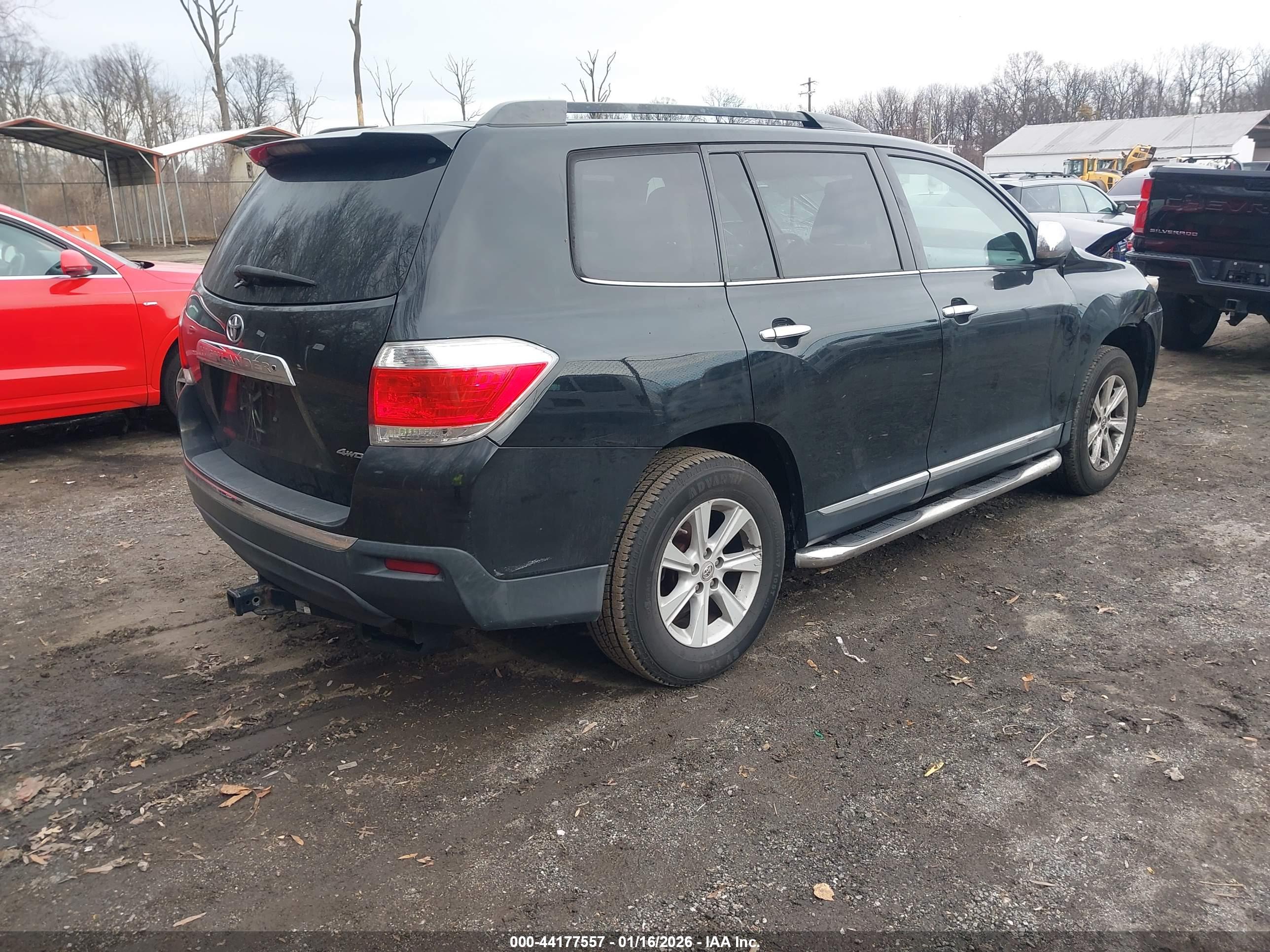 TOYOTA HIGHLANDER image 4
