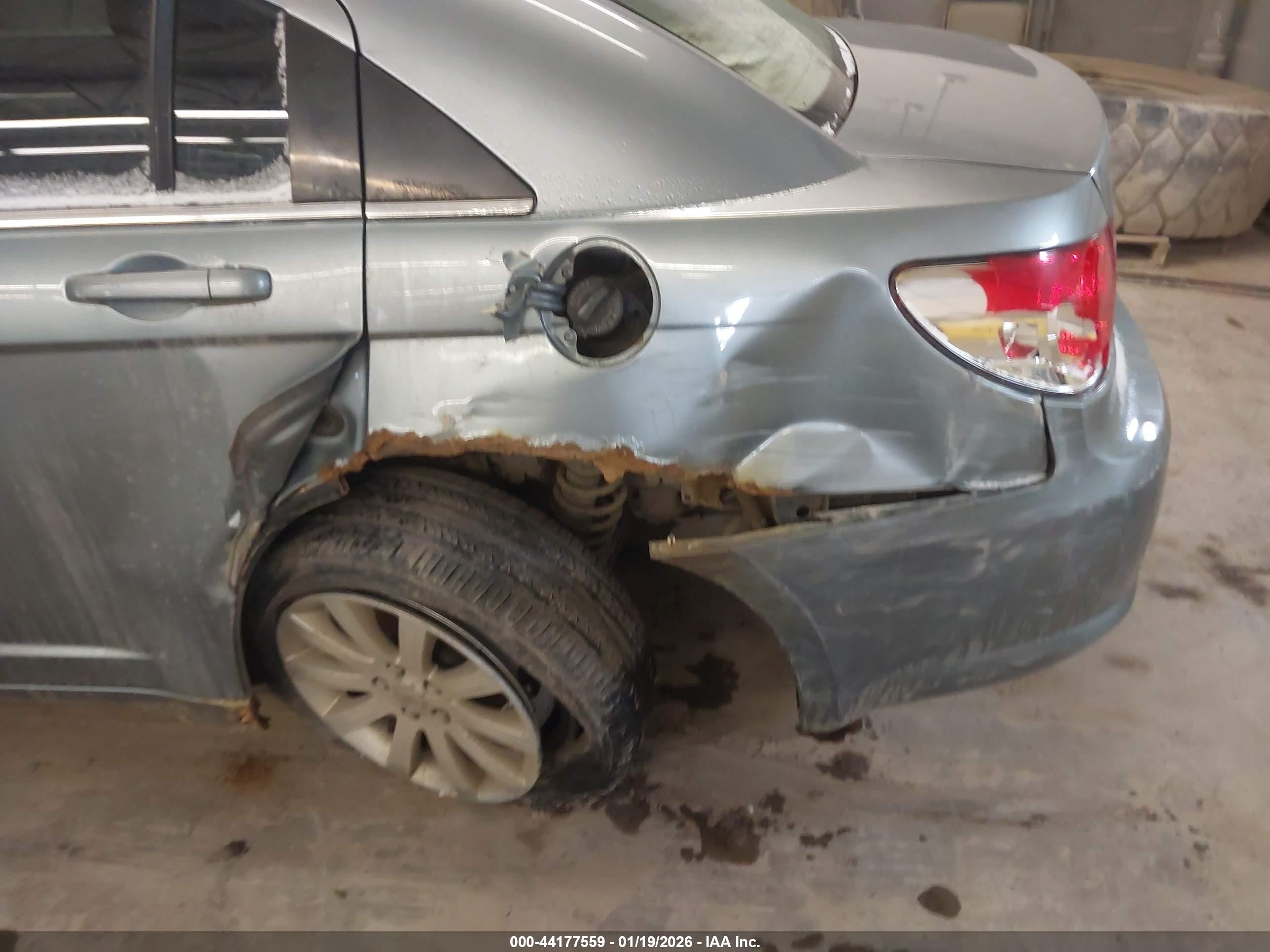 CHRYSLER SEBRING image 6