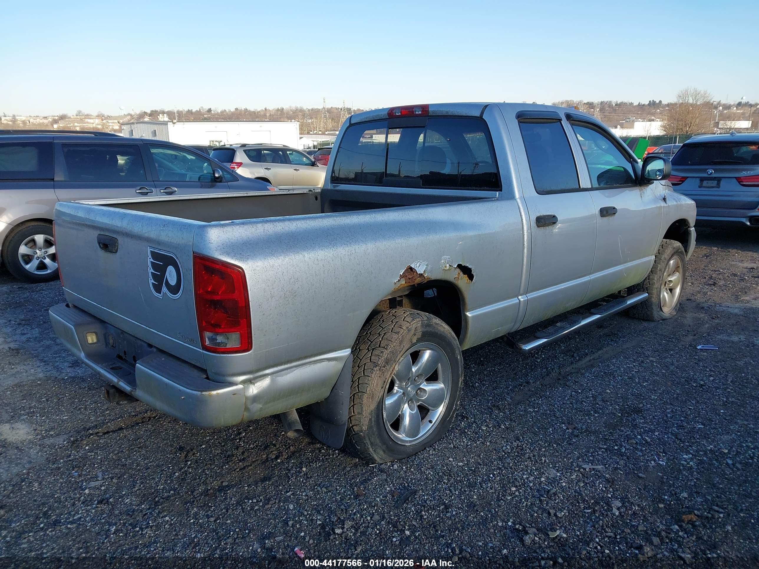 DODGE RAM image 4