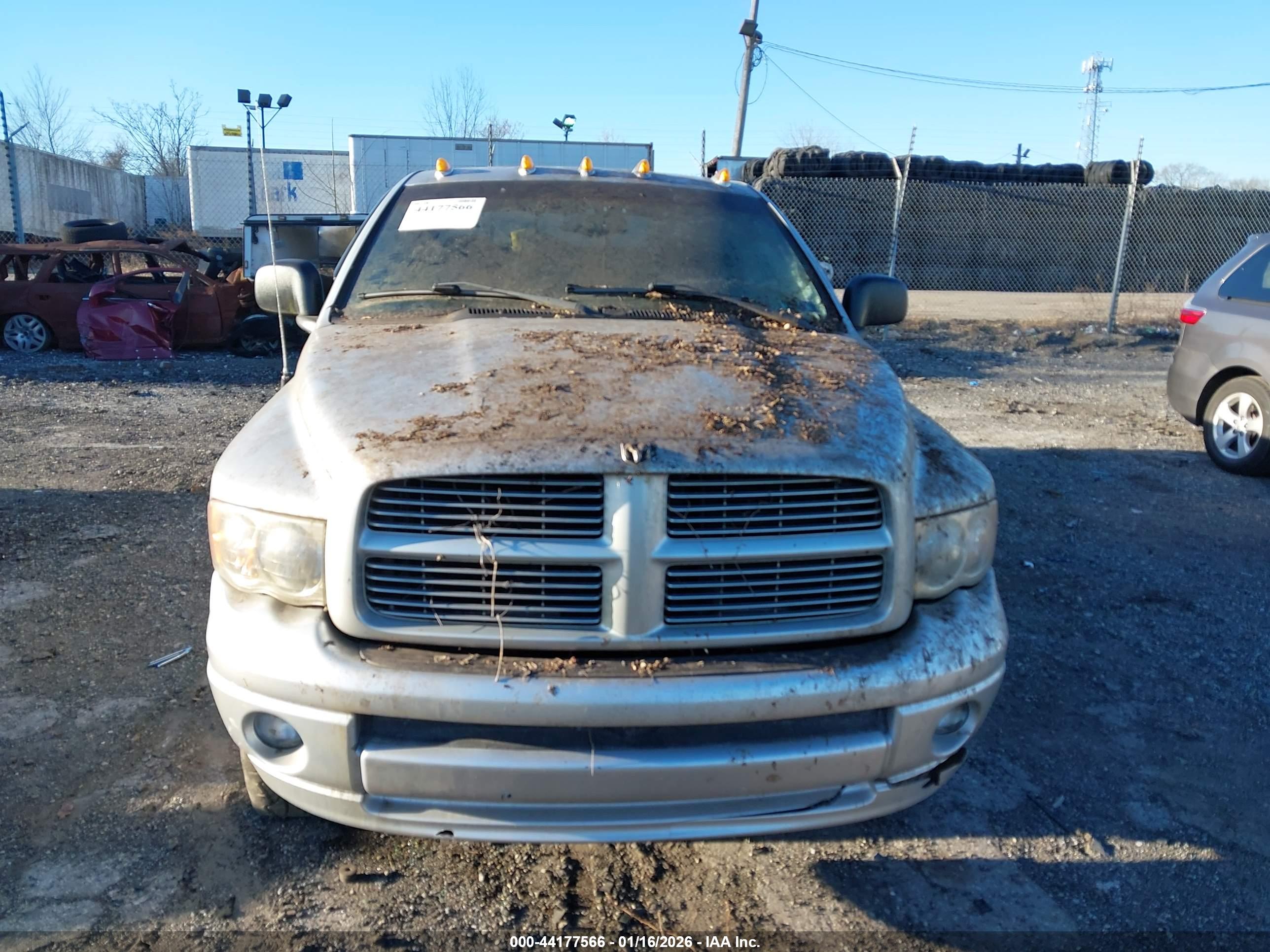 DODGE RAM image 6