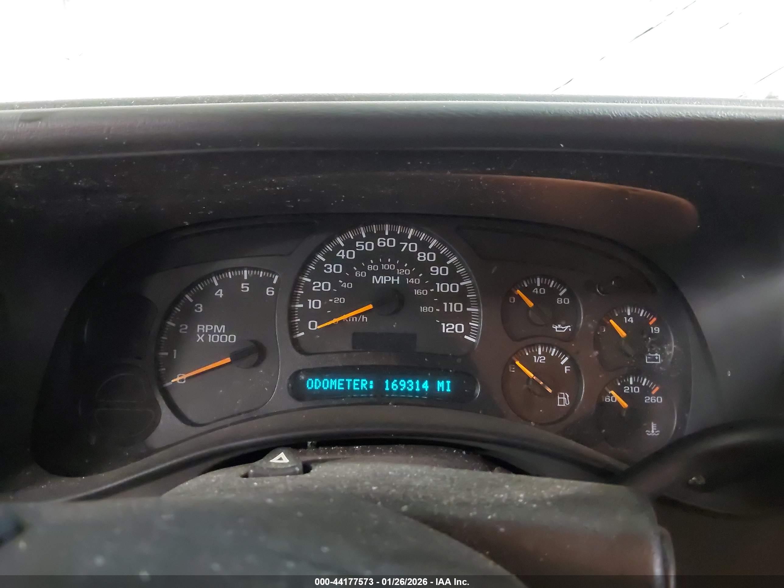 CHEVROLET TAHOE image 7