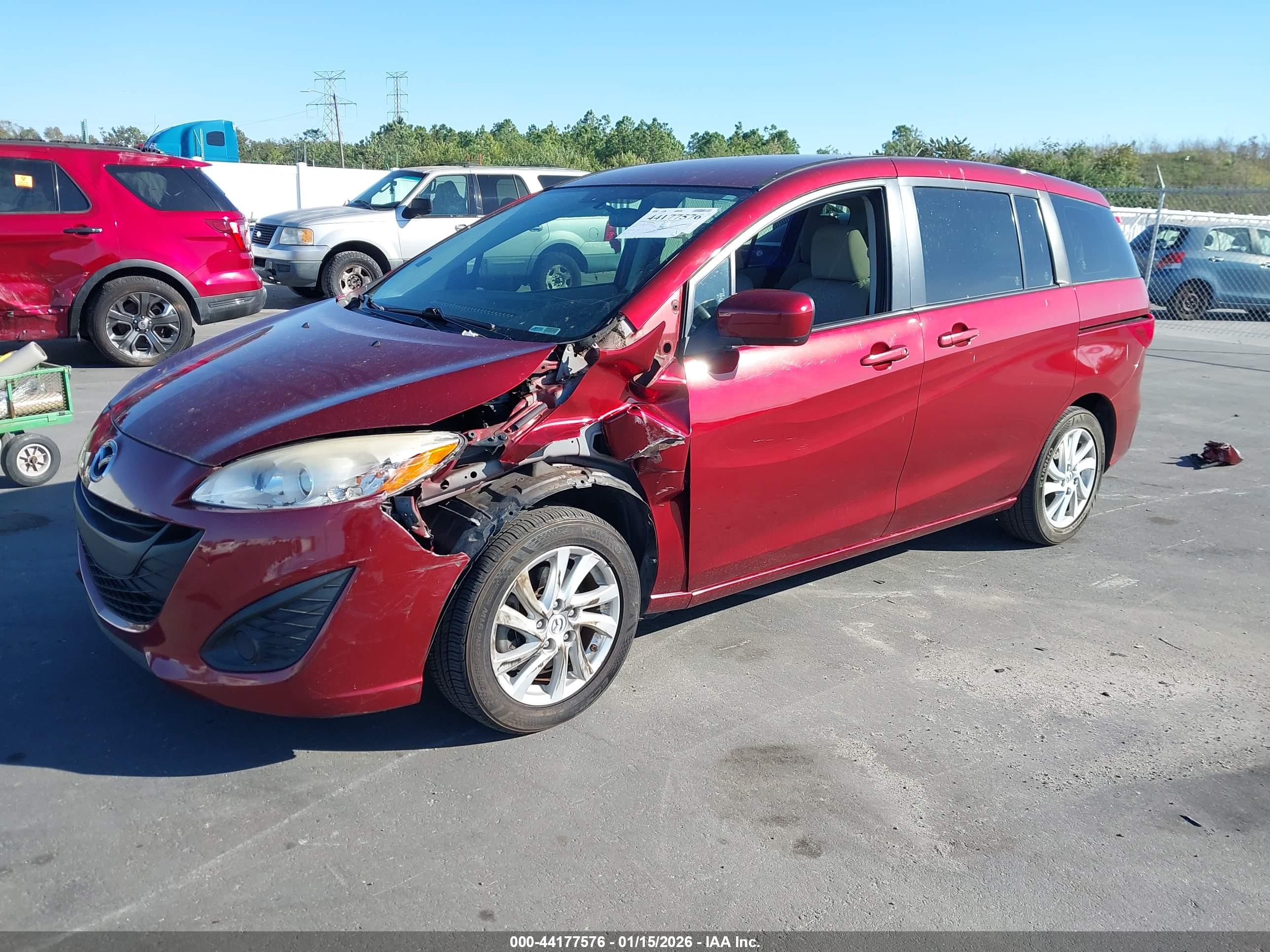 MAZDA MAZDA5 image 2