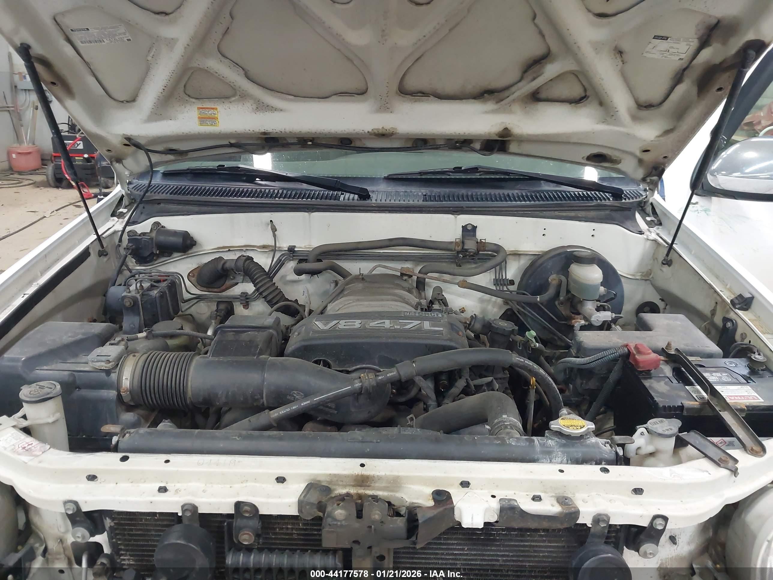 TOYOTA TUNDRA image 10