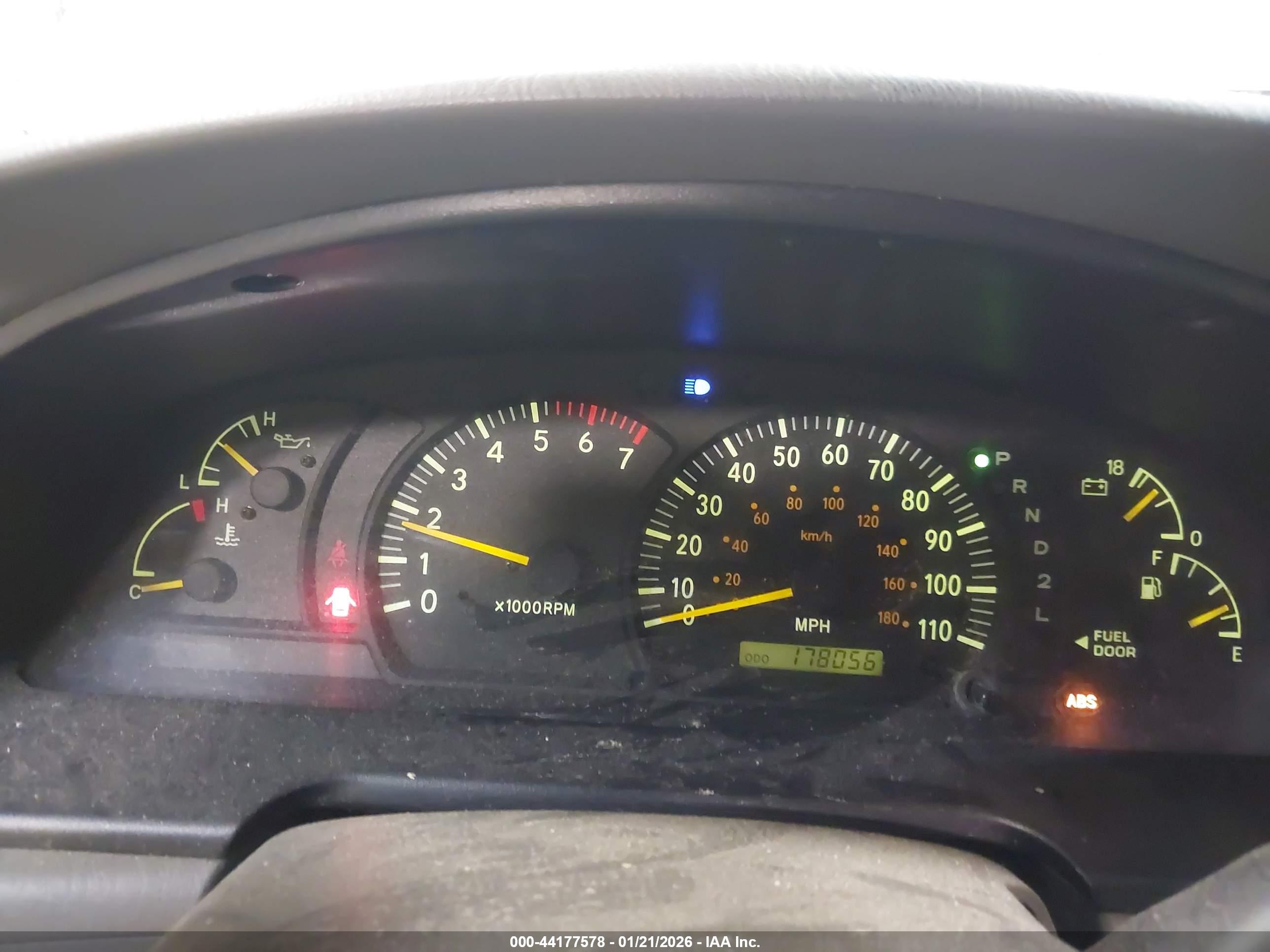 TOYOTA TUNDRA image 7