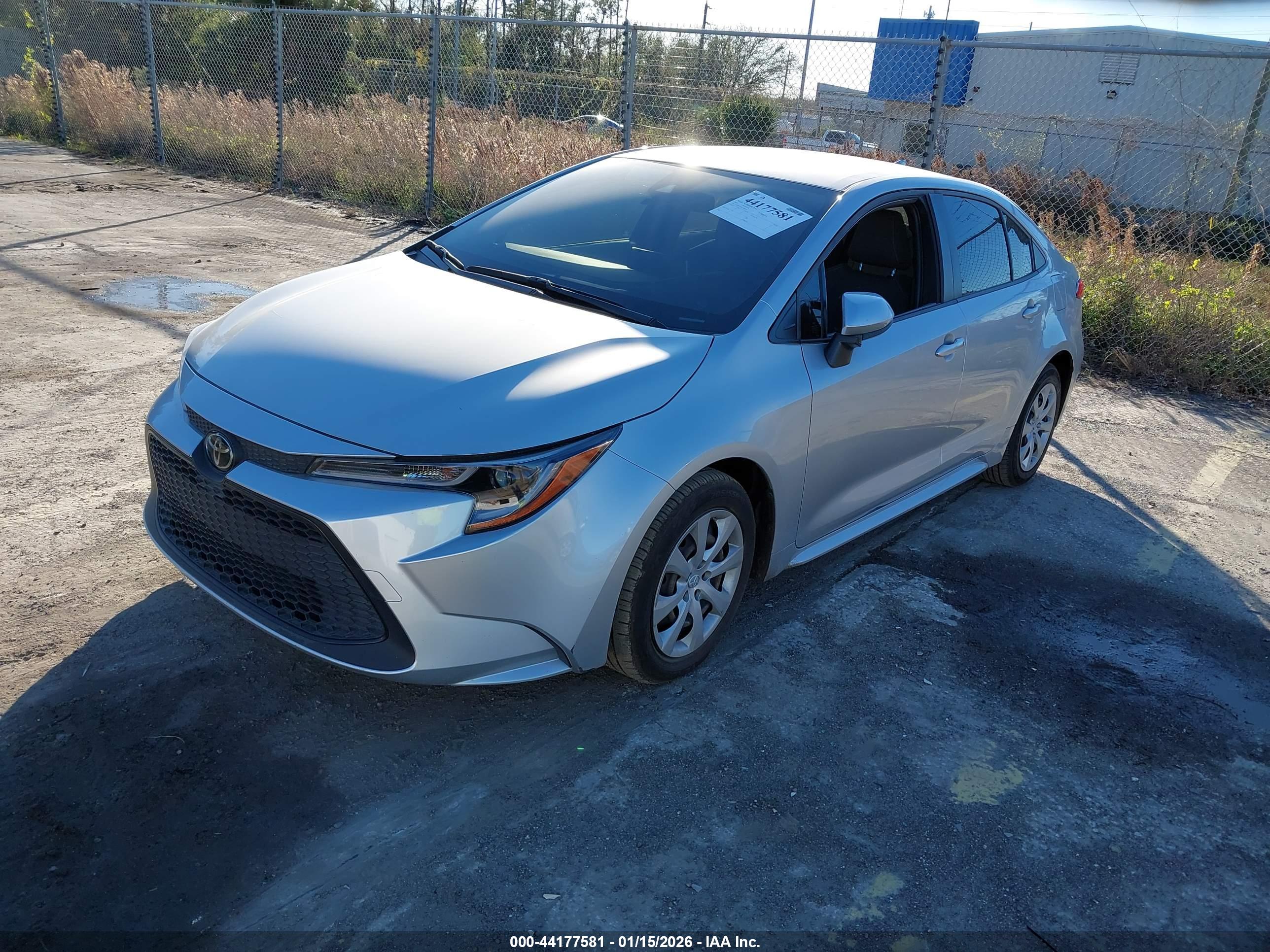TOYOTA COROLLA image 2