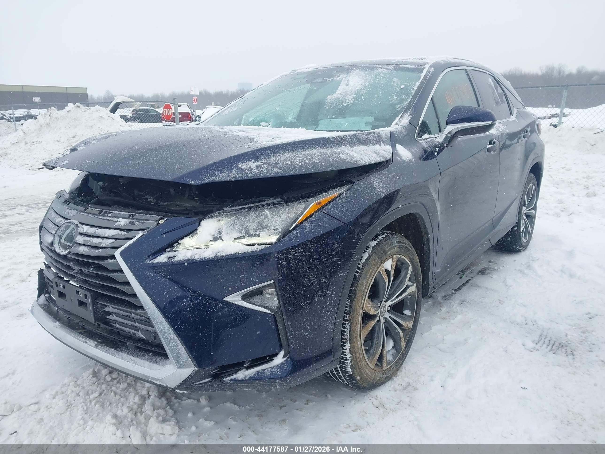 LEXUS RX image 2