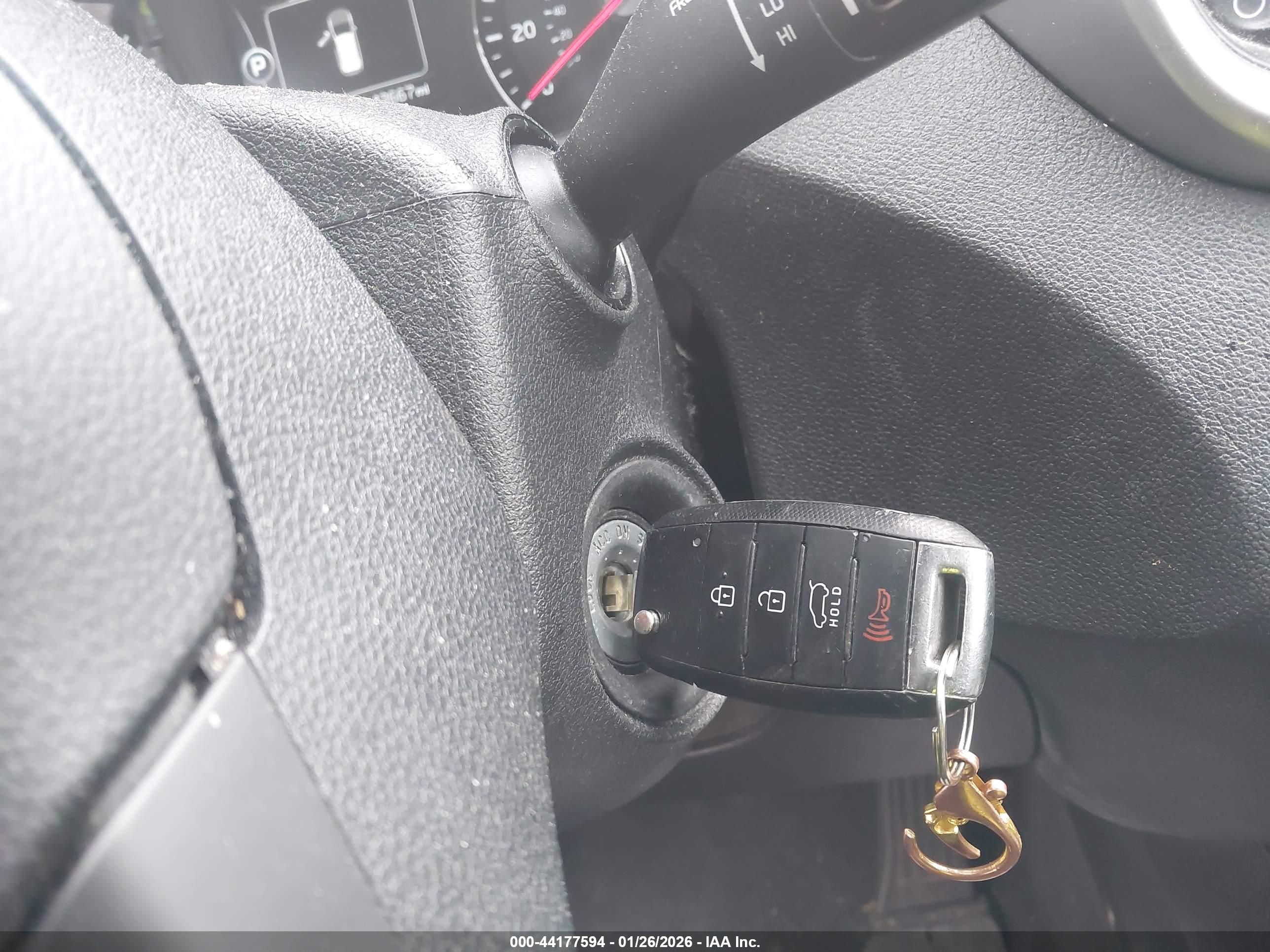 KIA SORENTO image 11