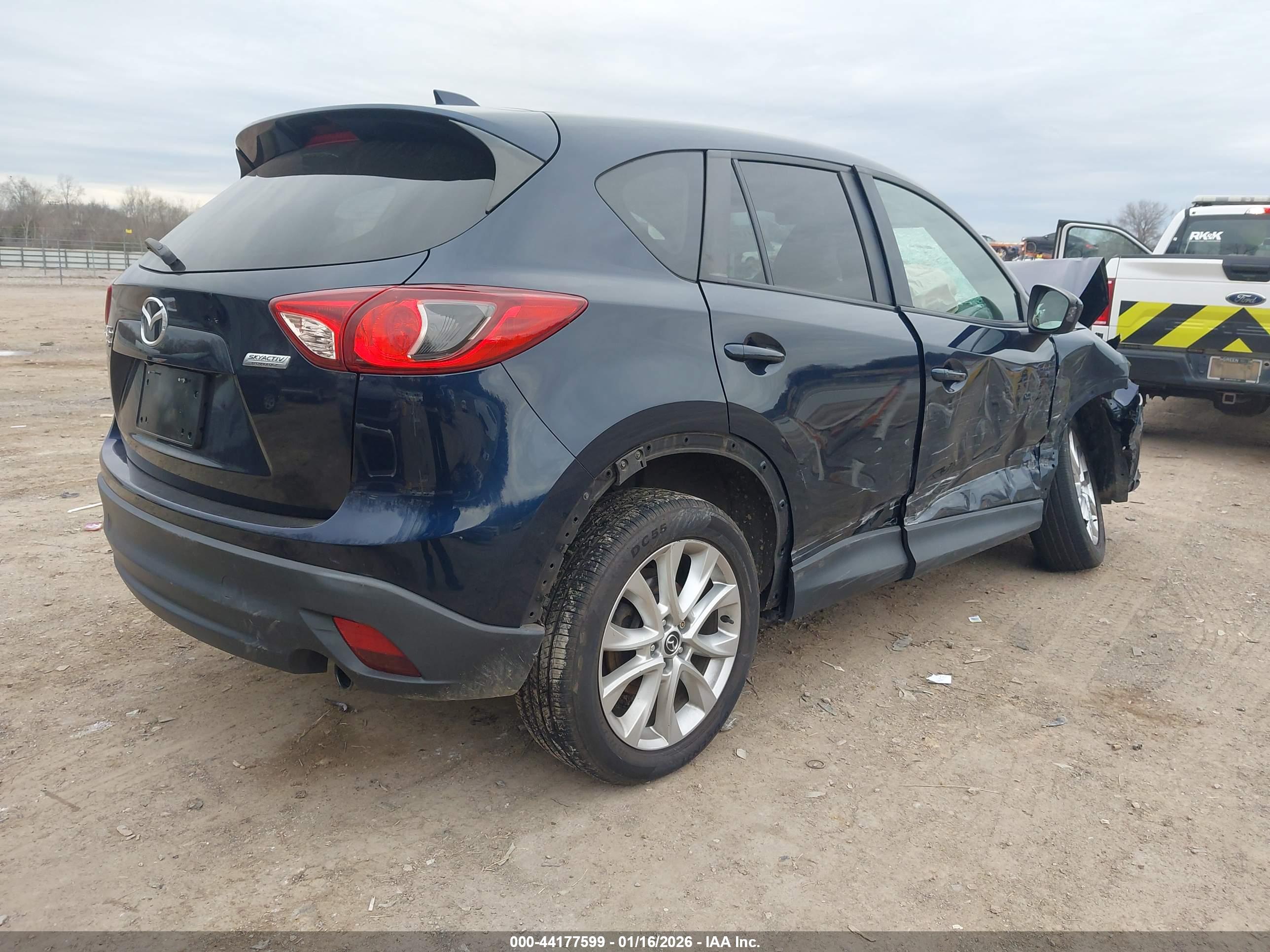 MAZDA CX-5 image 4