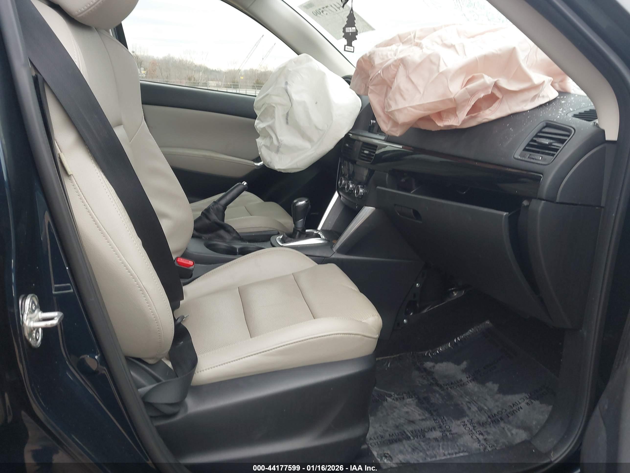 MAZDA CX-5 image 5