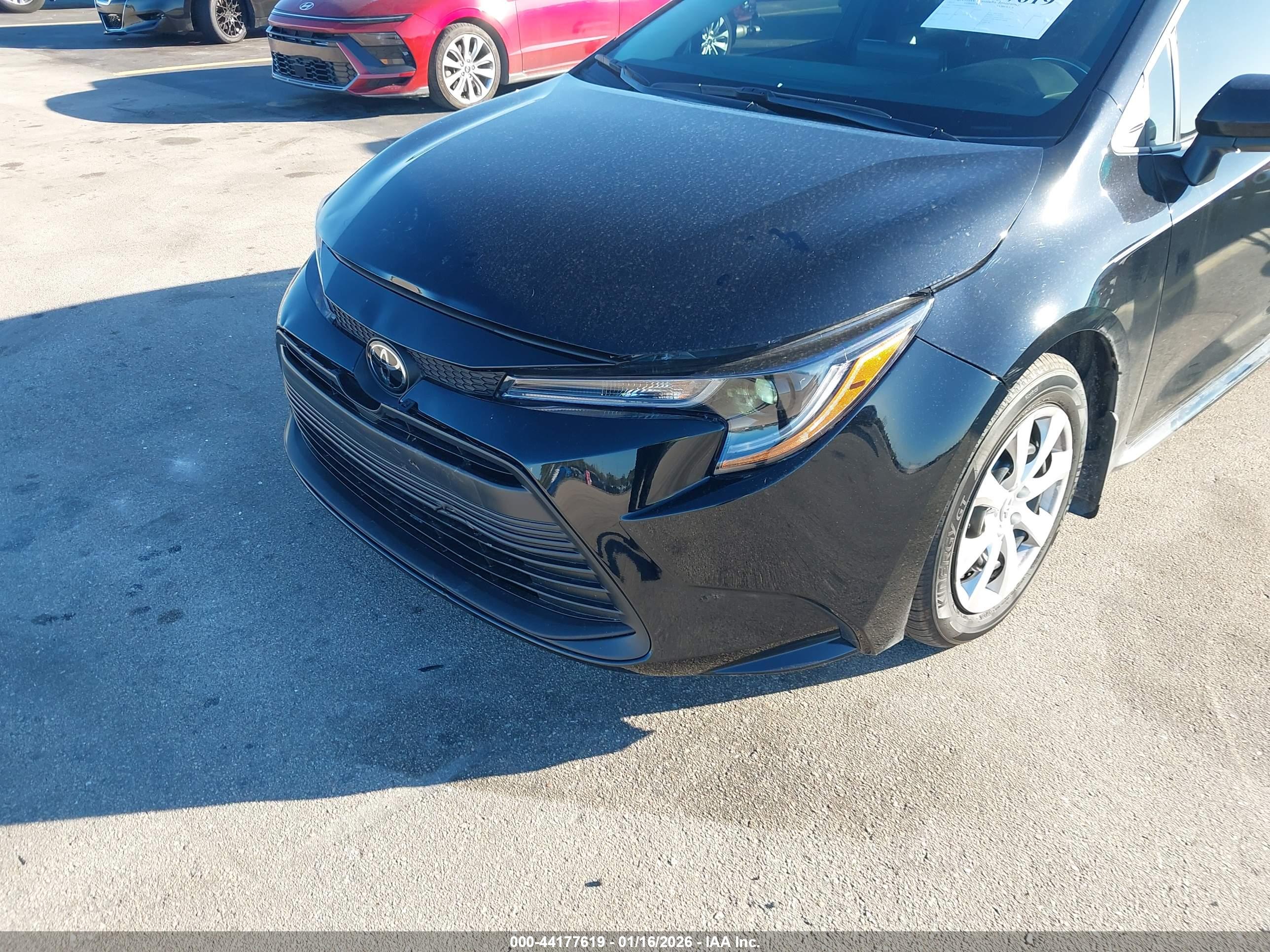 TOYOTA COROLLA image 6