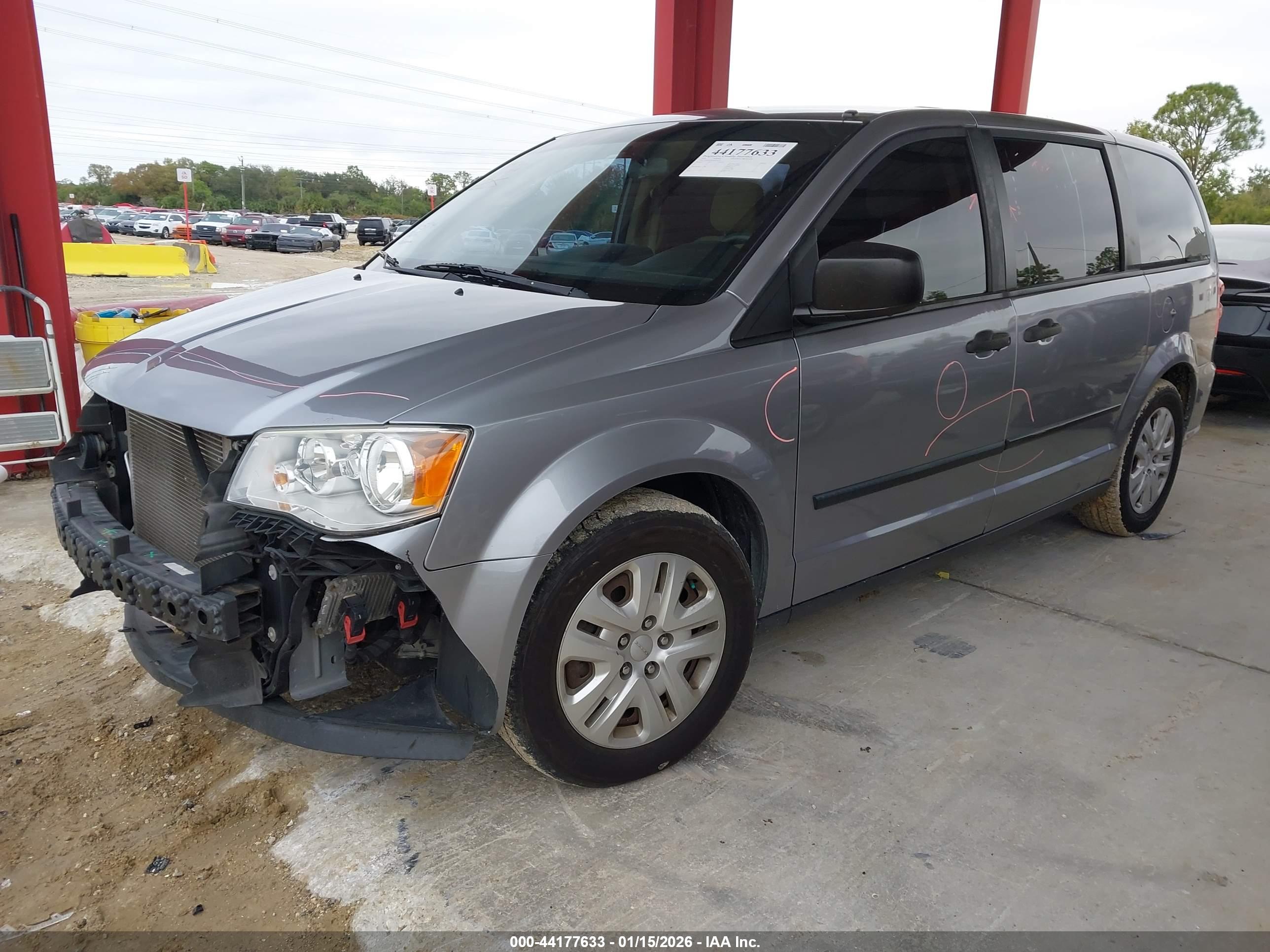 DODGE GRAND image 2