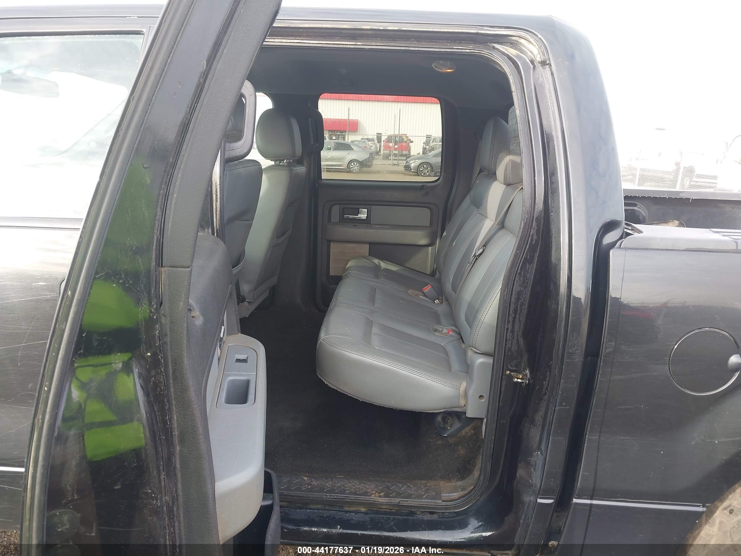 FORD F-150 image 8