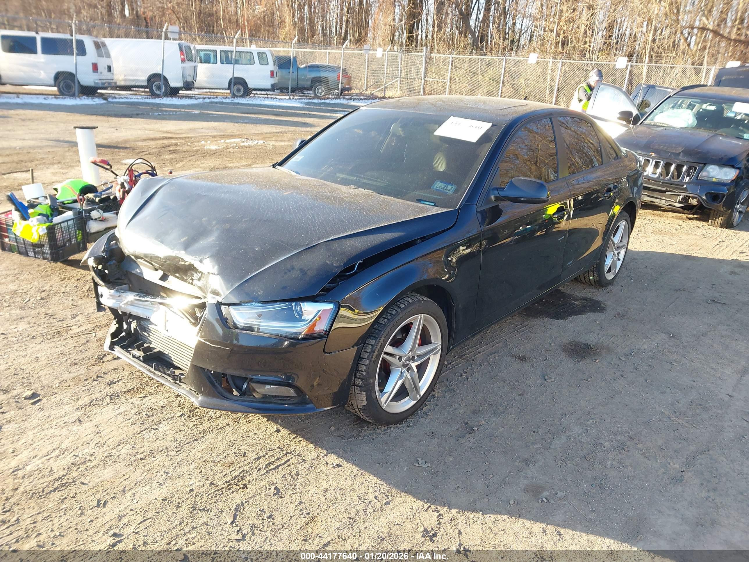AUDI A4 image 2