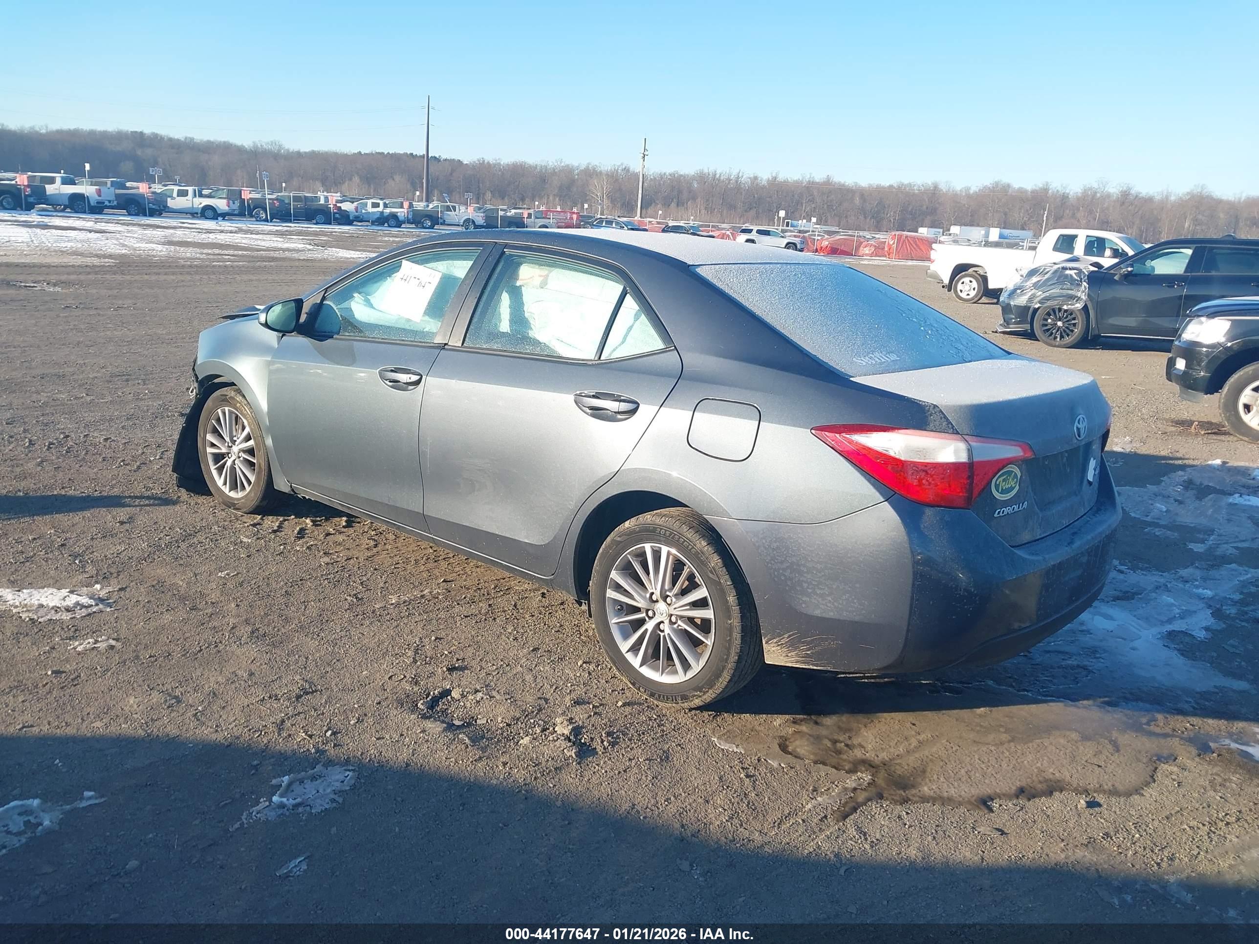 TOYOTA COROLLA image 3