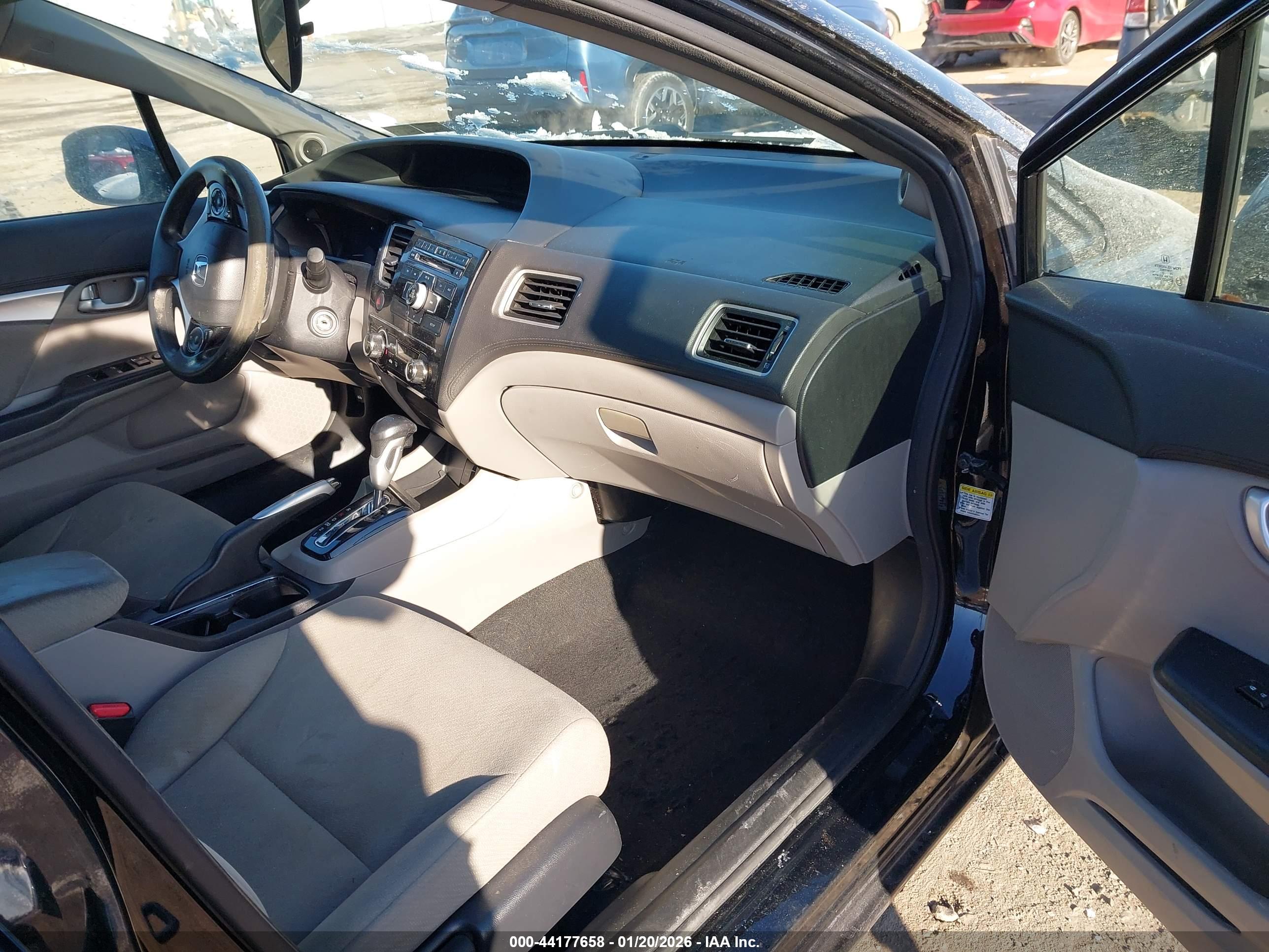 HONDA CIVIC image 5