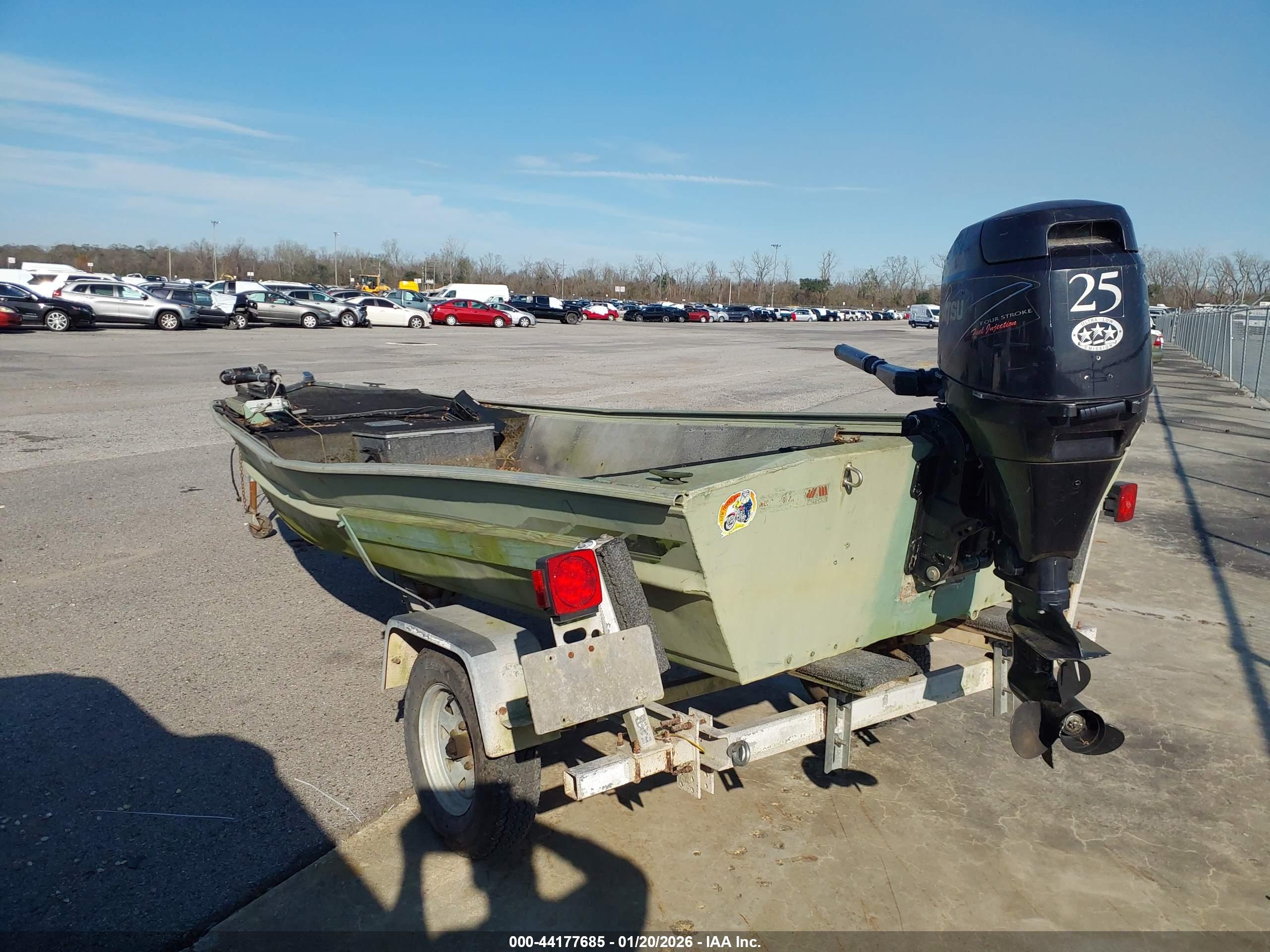 DURACRAFT BOAT image 3