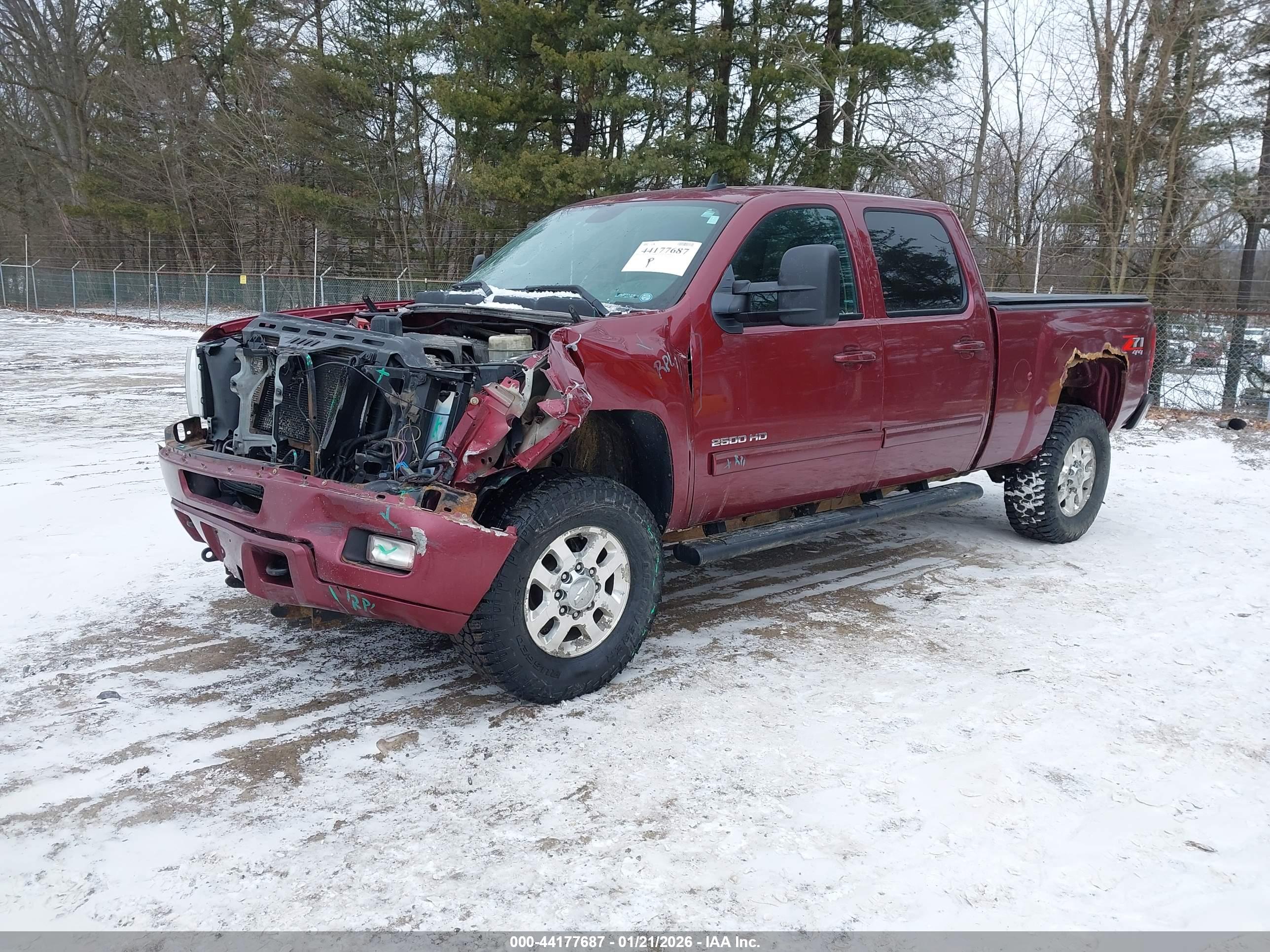 CHEVROLET SILVERADO image 2
