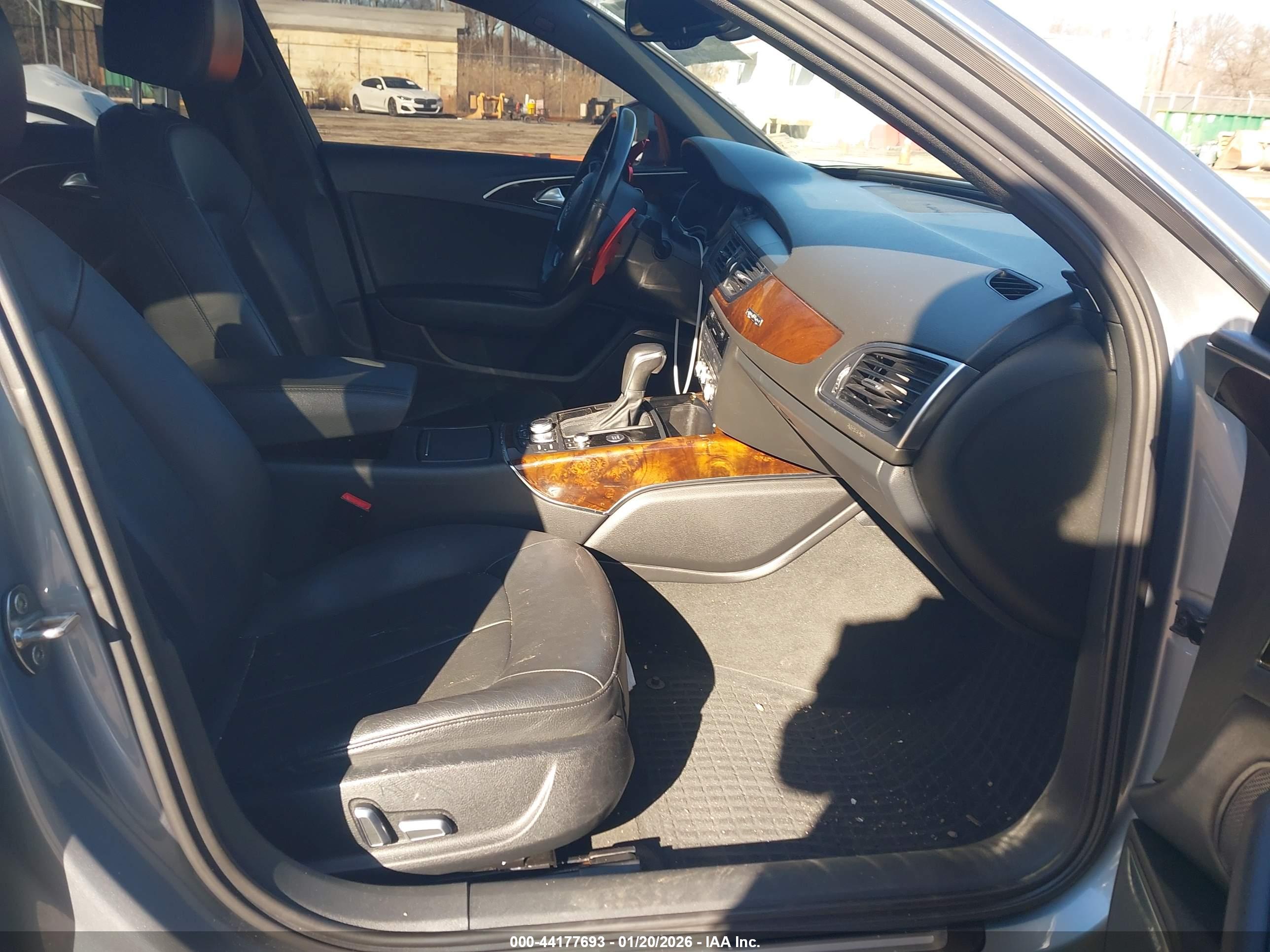 AUDI A6 image 5