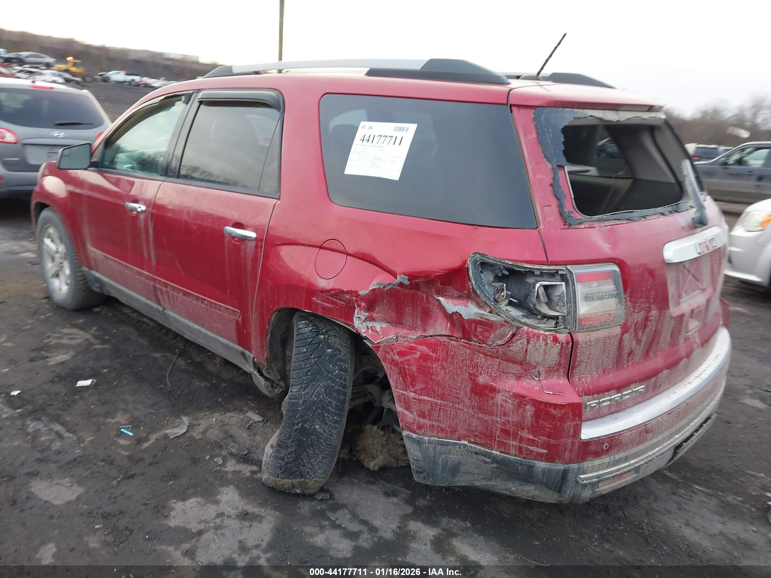 GMC ACADIA image 3