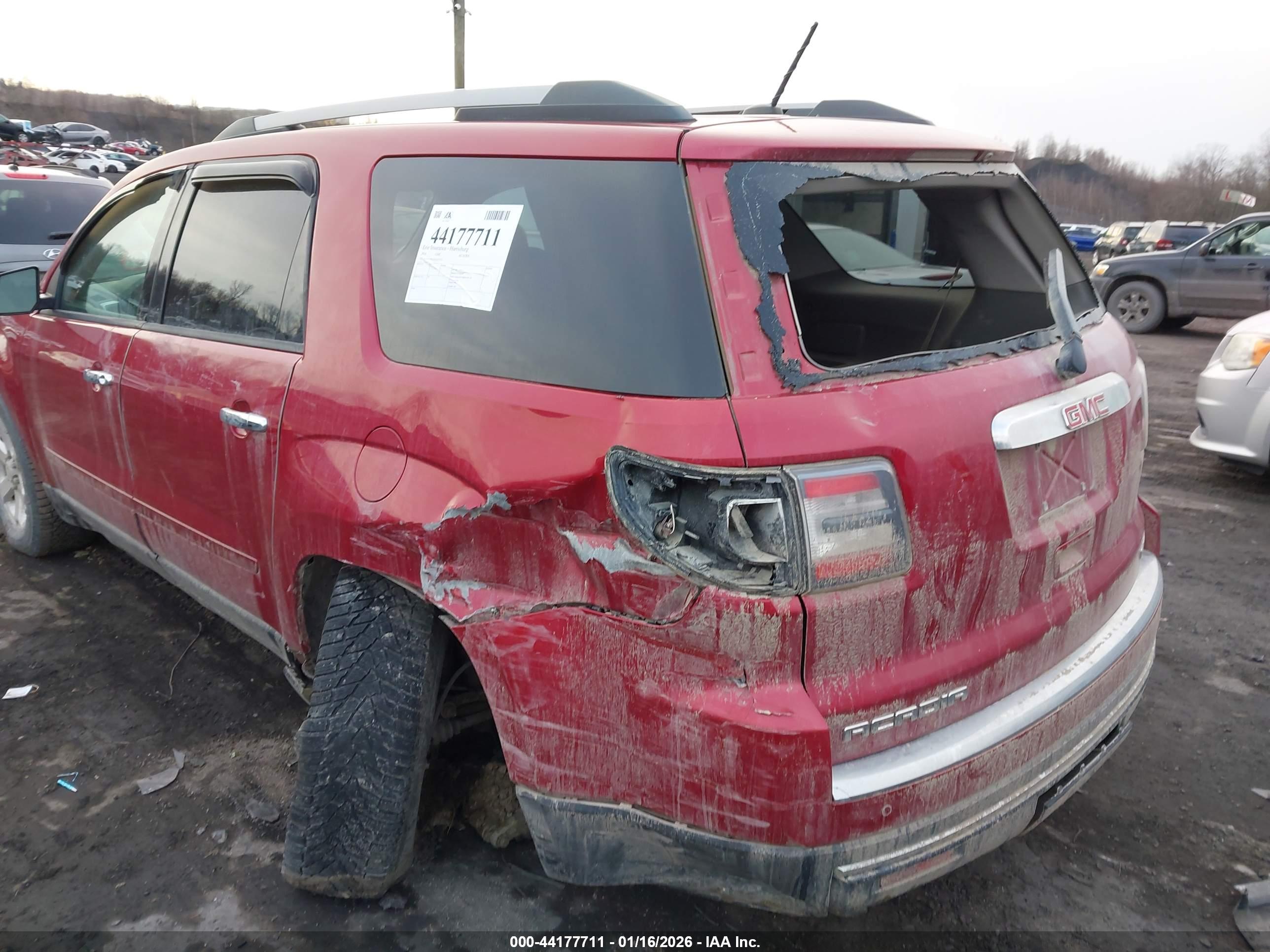 GMC ACADIA image 6