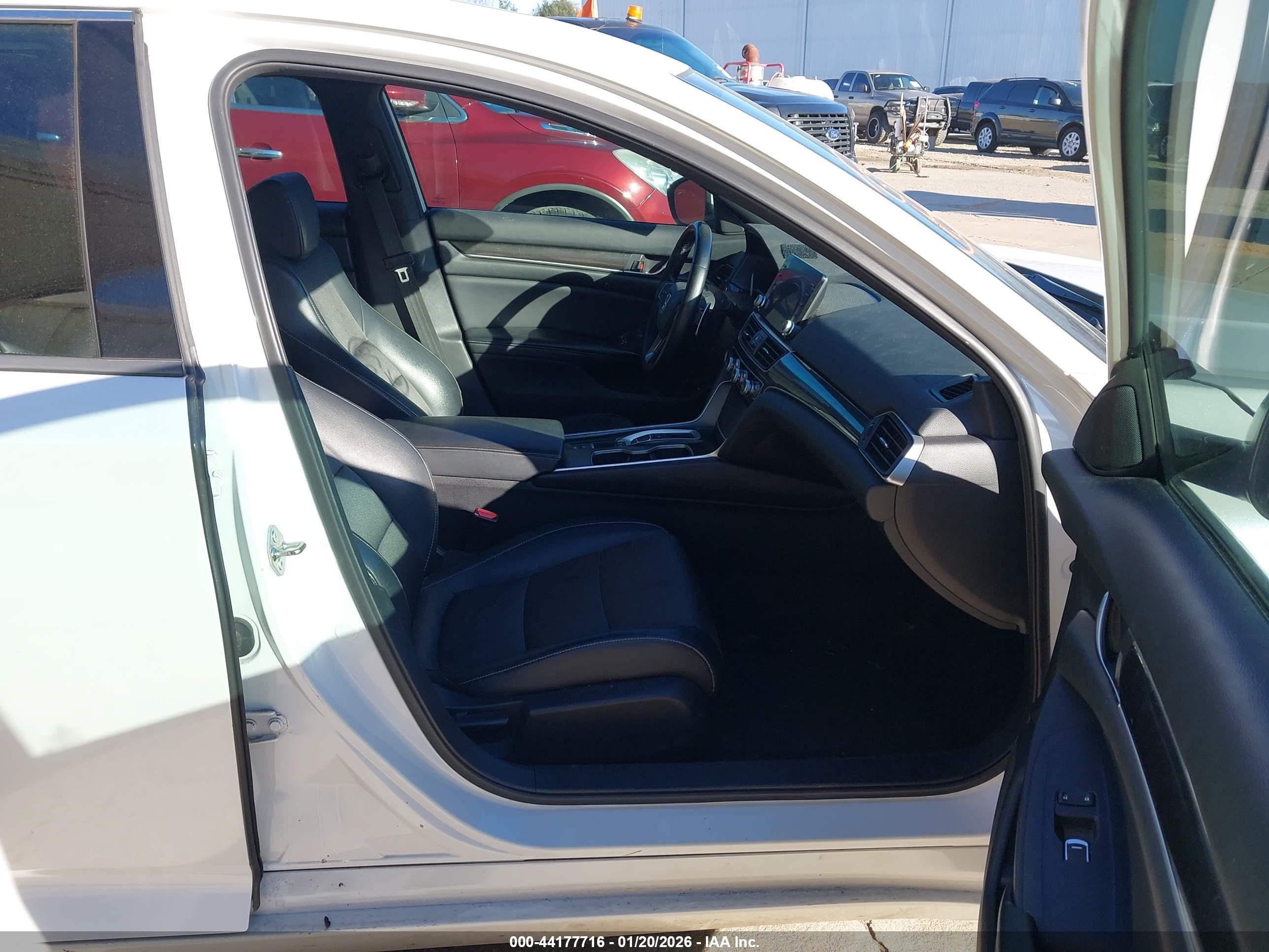 HONDA ACCORD image 5
