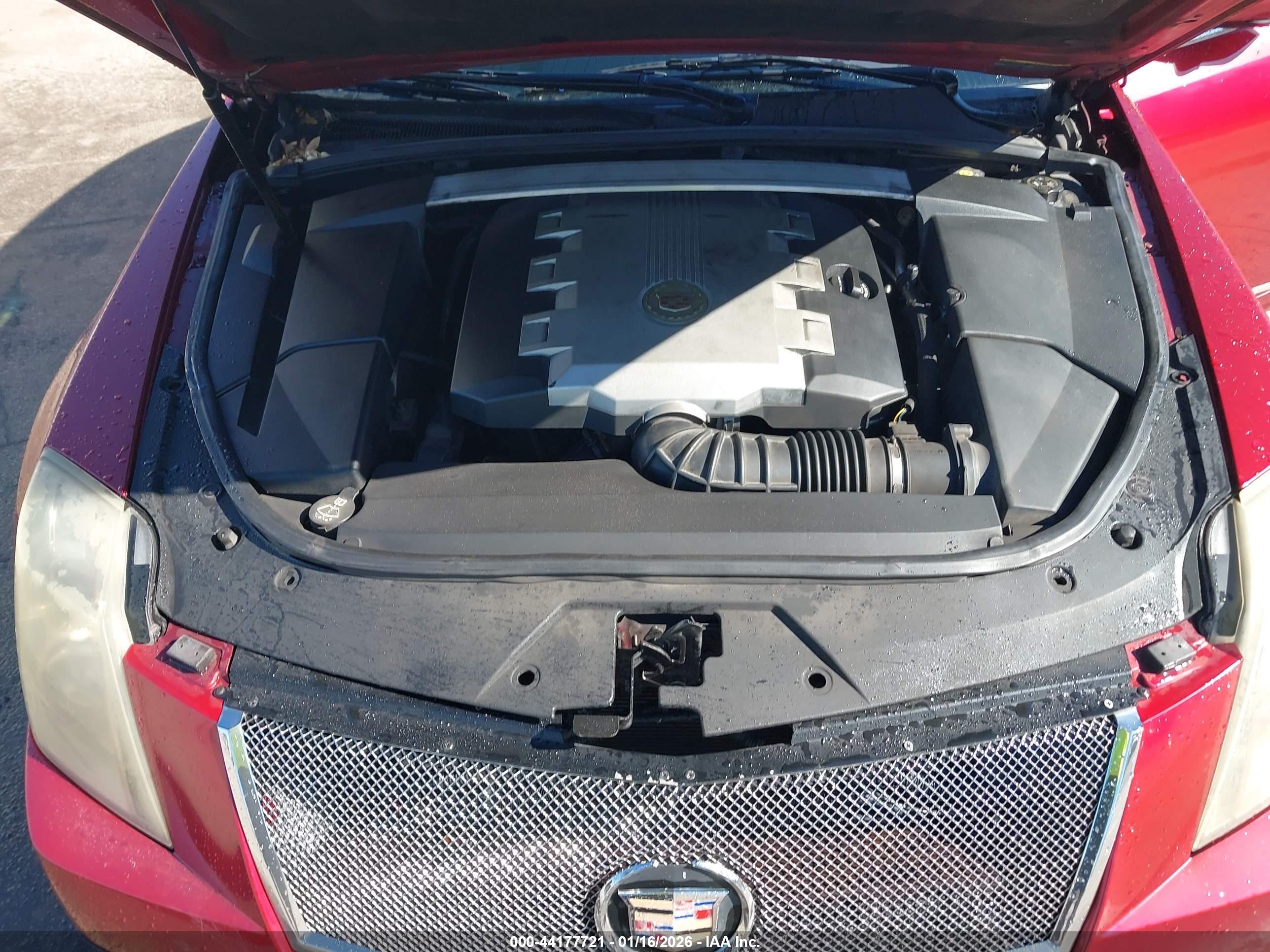 CADILLAC CTS image 10