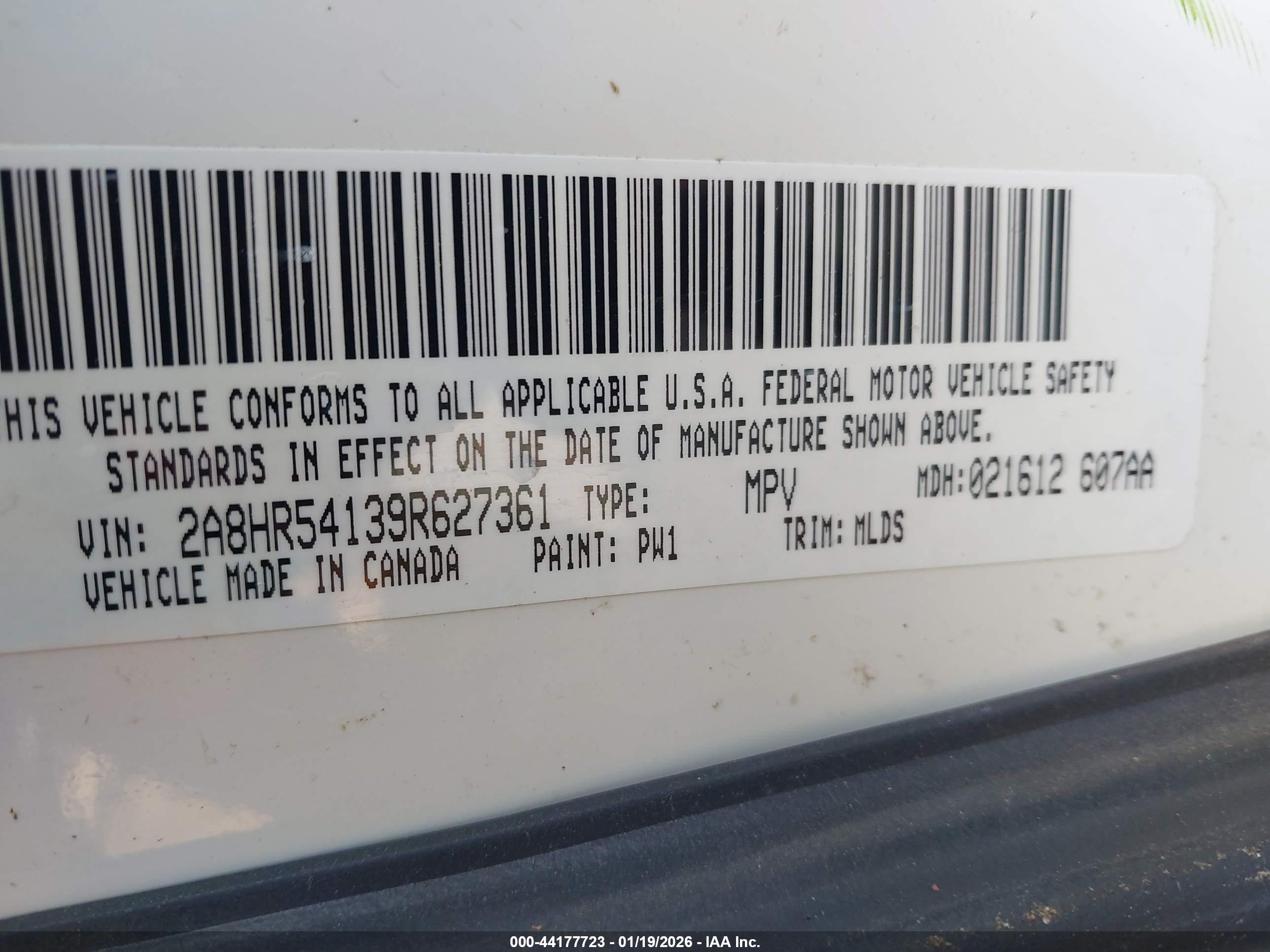 CHRYSLER TOWN image 9