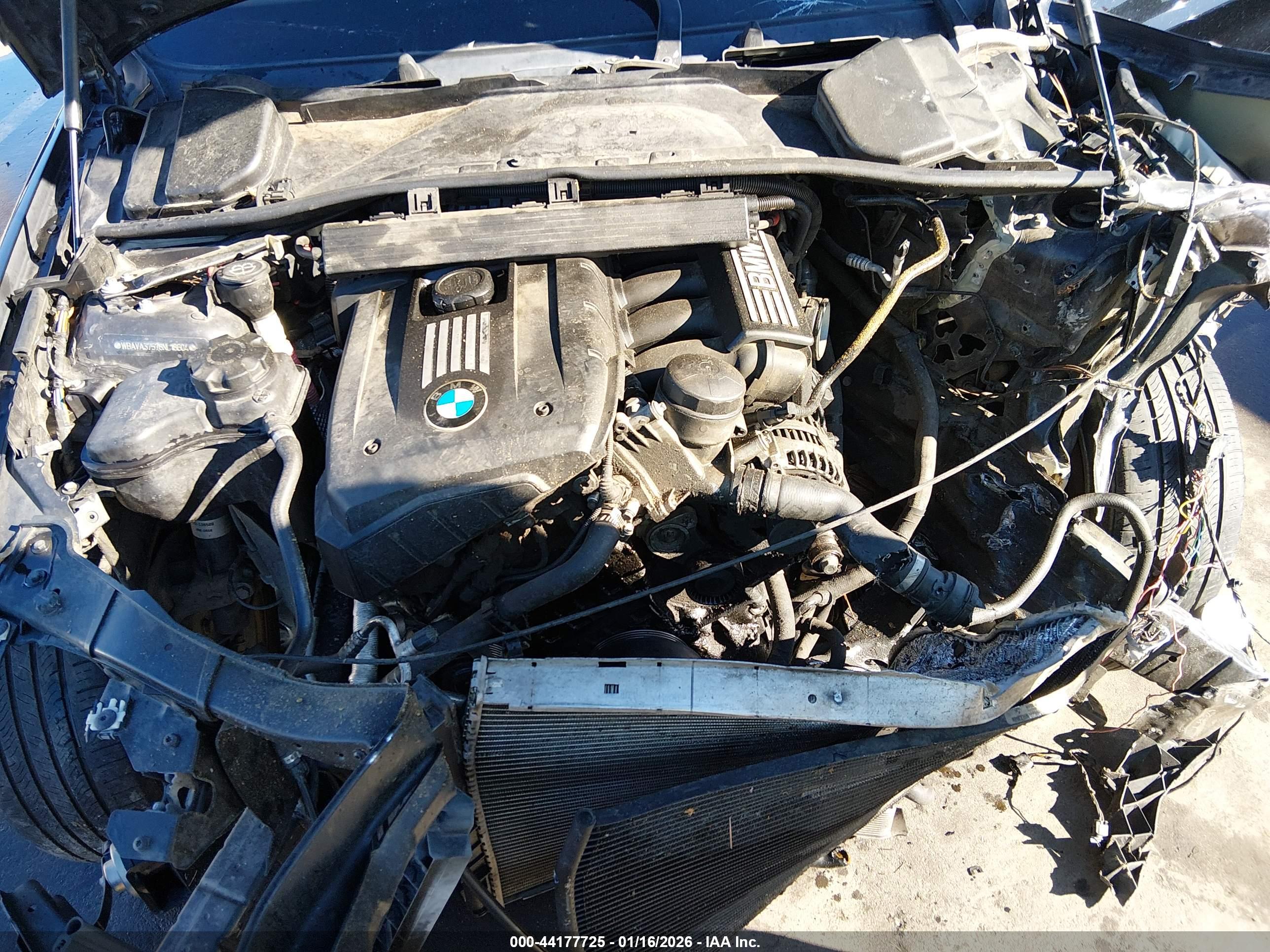 BMW 328I image 10