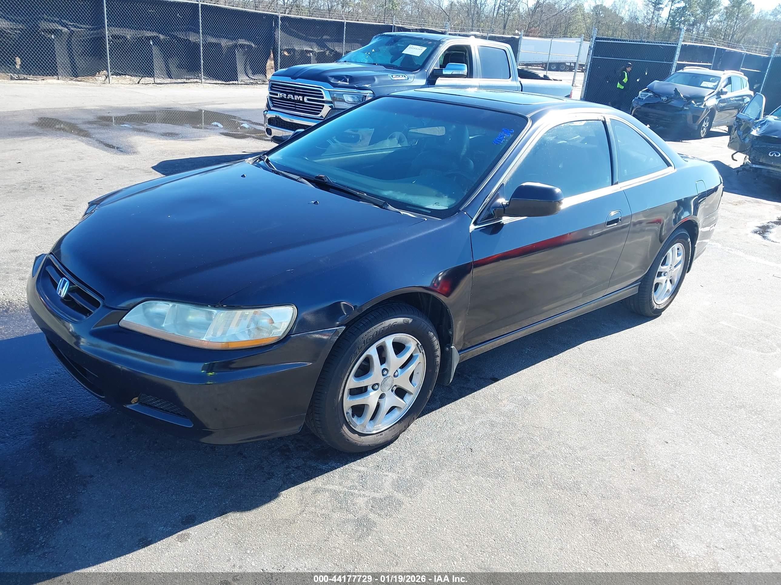 HONDA ACCORD image 2