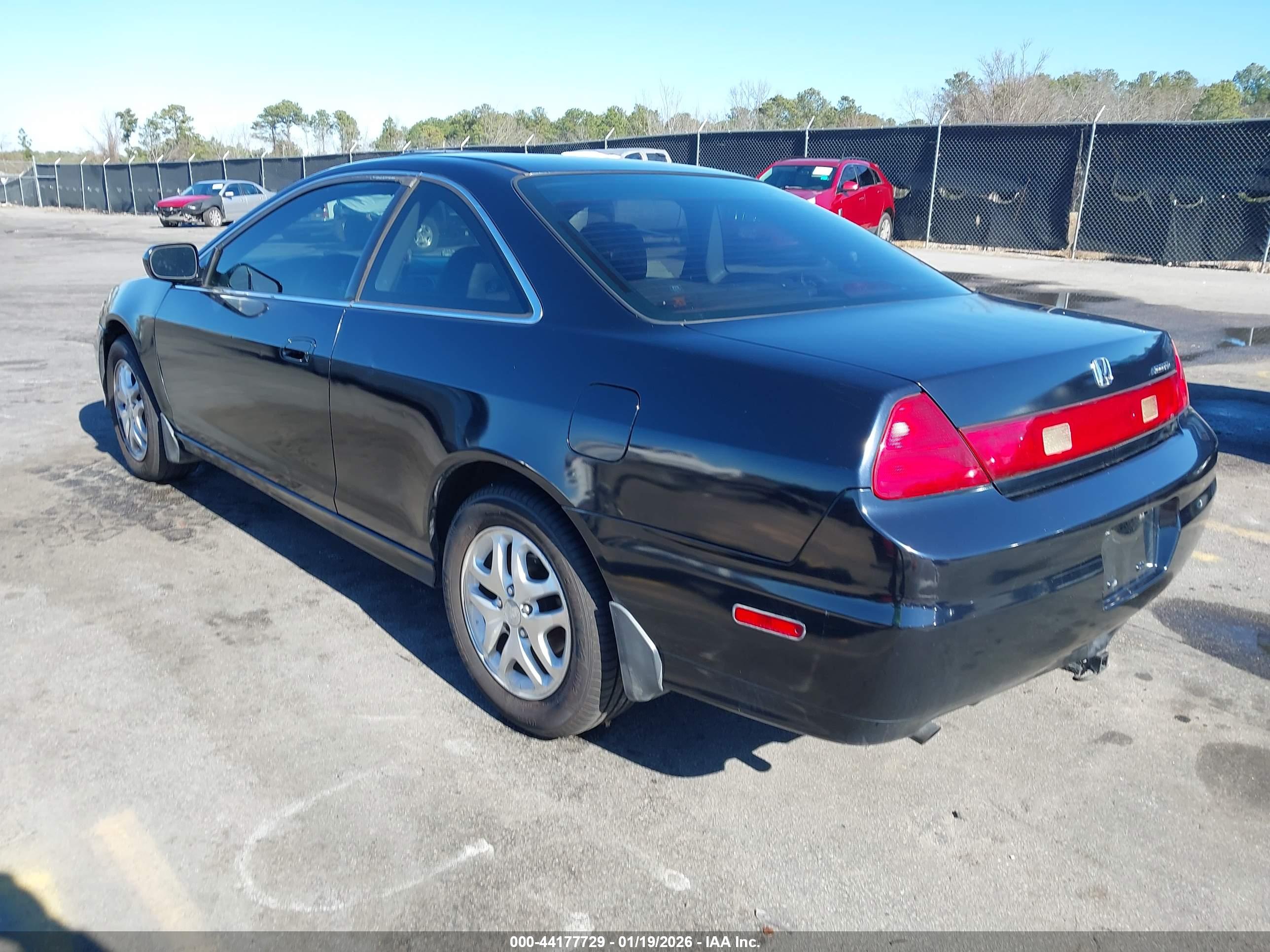 HONDA ACCORD image 3