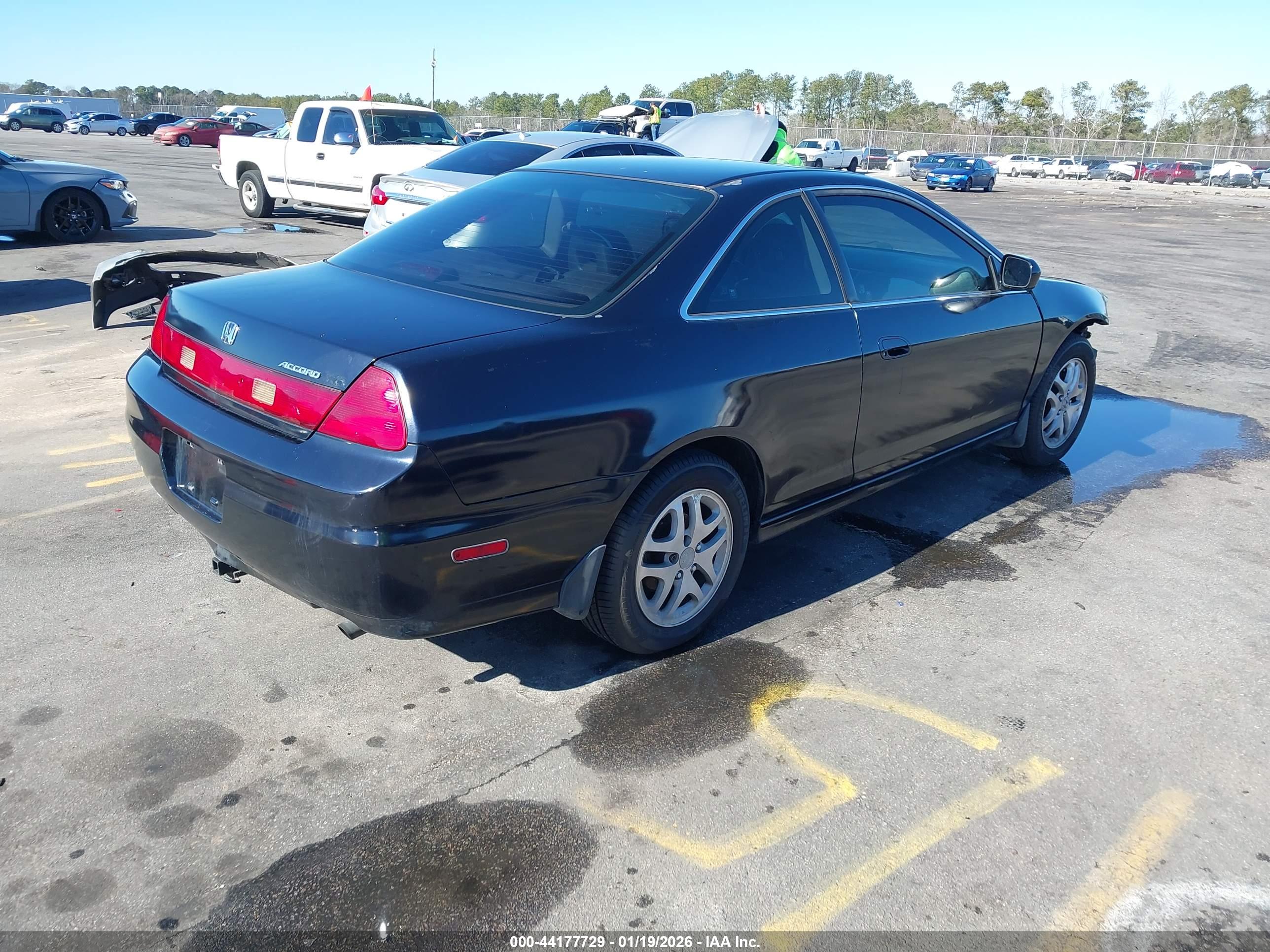 HONDA ACCORD image 4