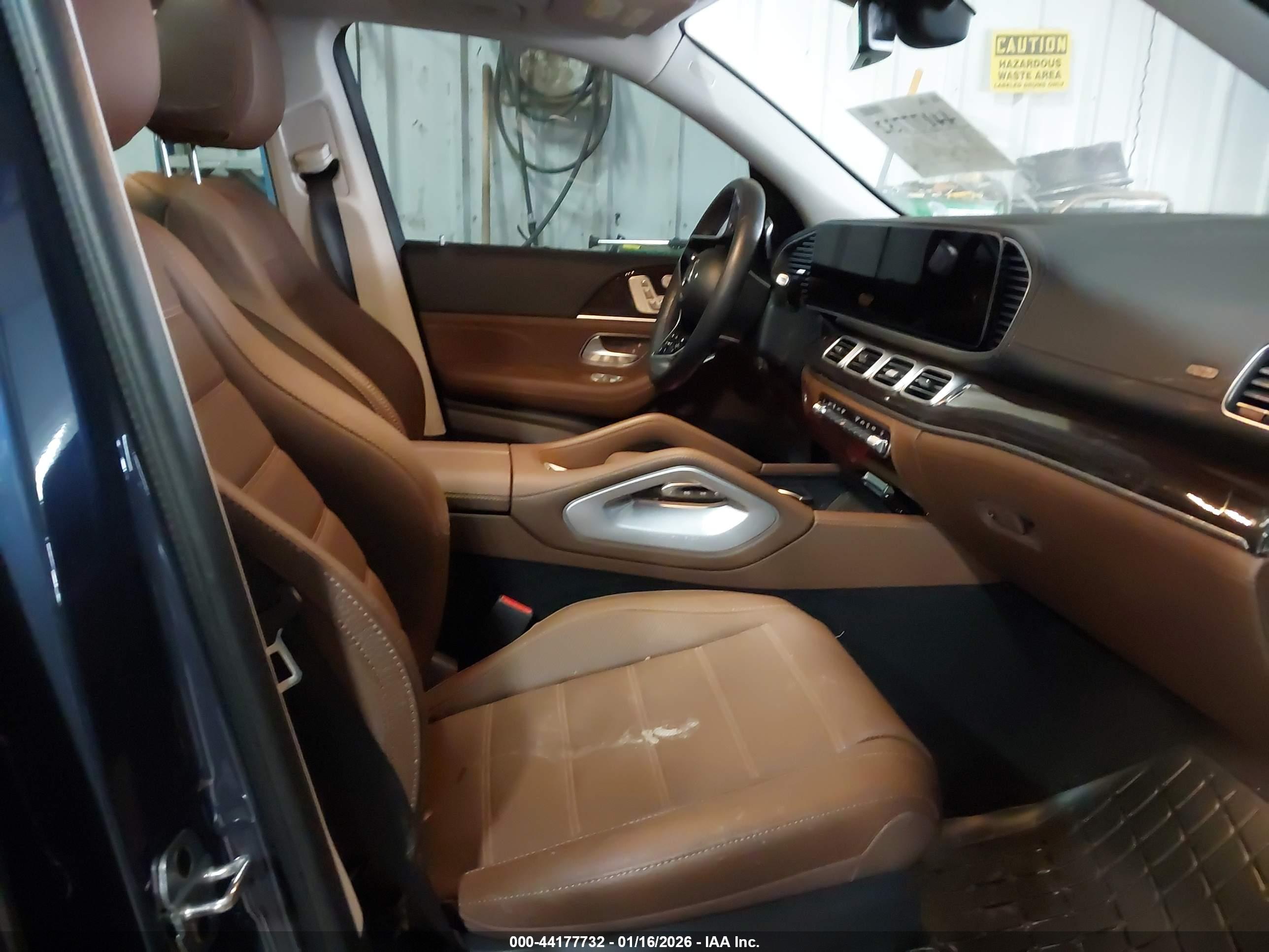 MERCEDES-BENZ GLE image 5
